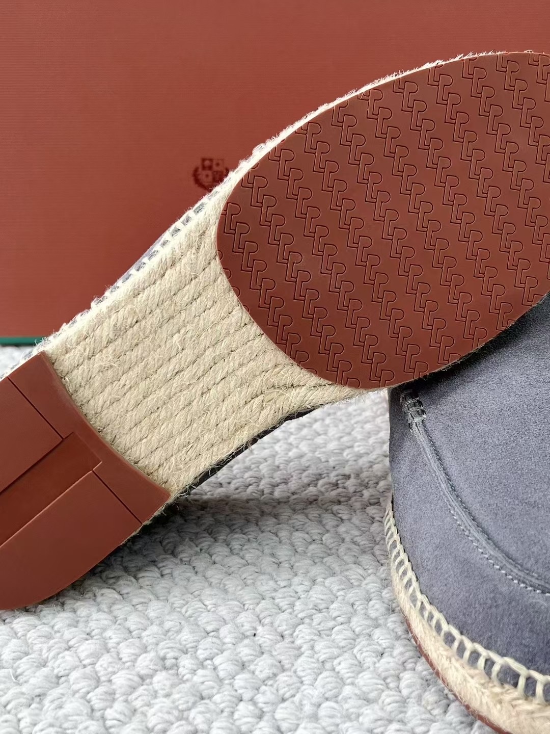 Loro piana 39-46 🌹15-20days