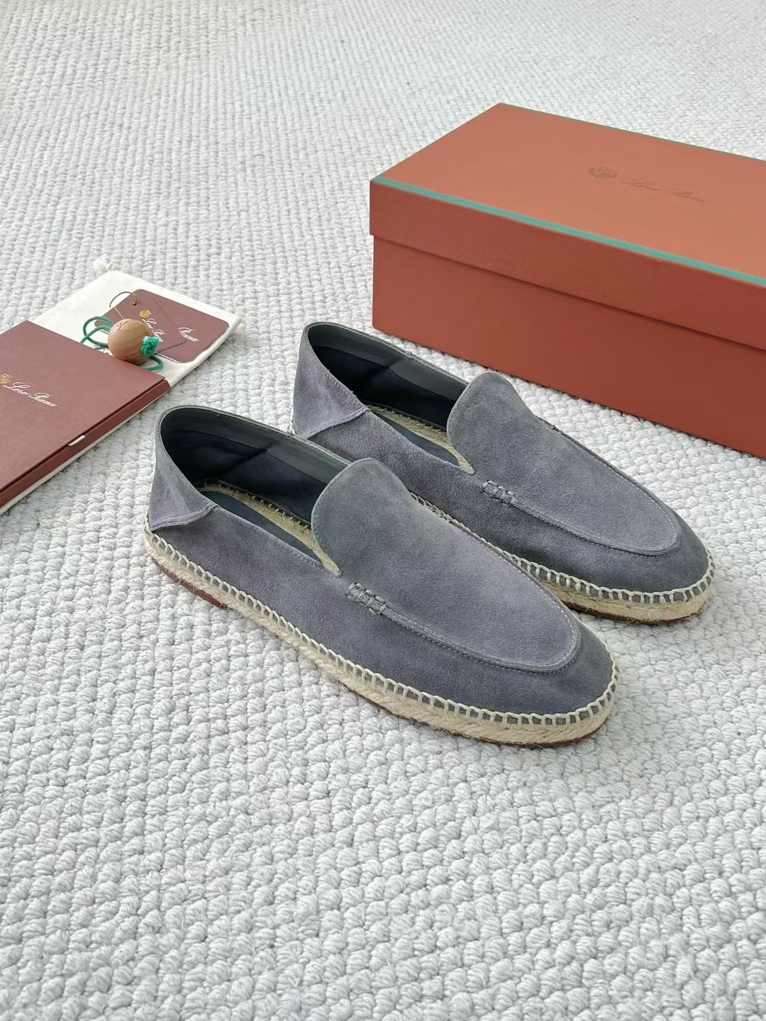 Loro piana 39-46 🌹15-20days