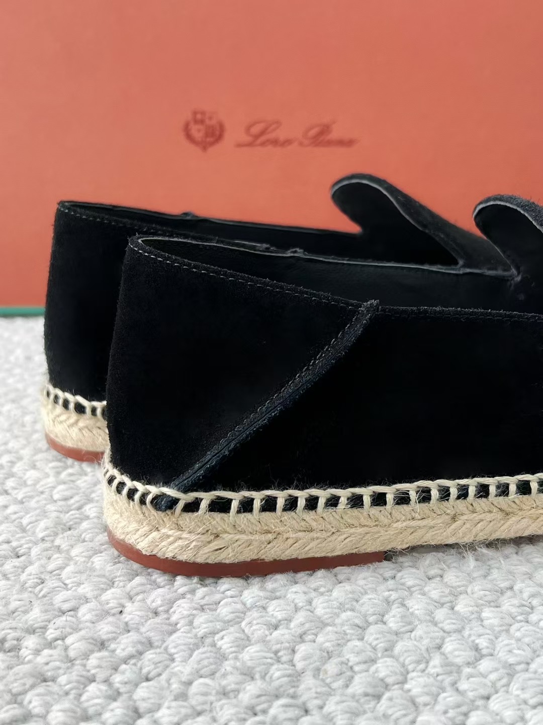 Loro piana 39-46 🌹15-20days