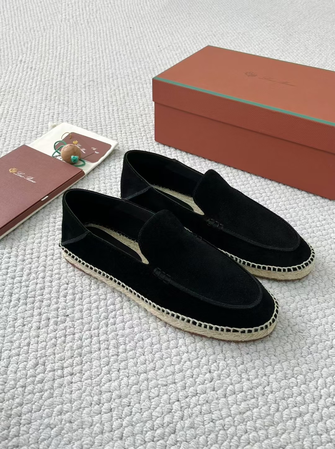 Loro piana 39-46 🌹15-20days