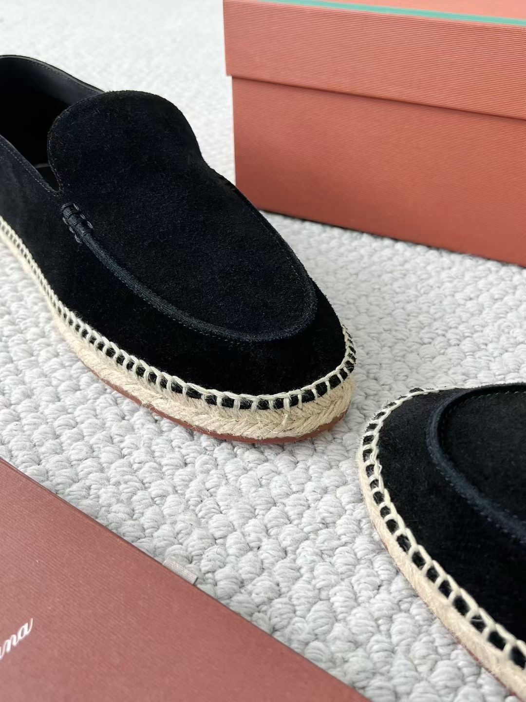 Loro piana 39-46 🌹15-20days