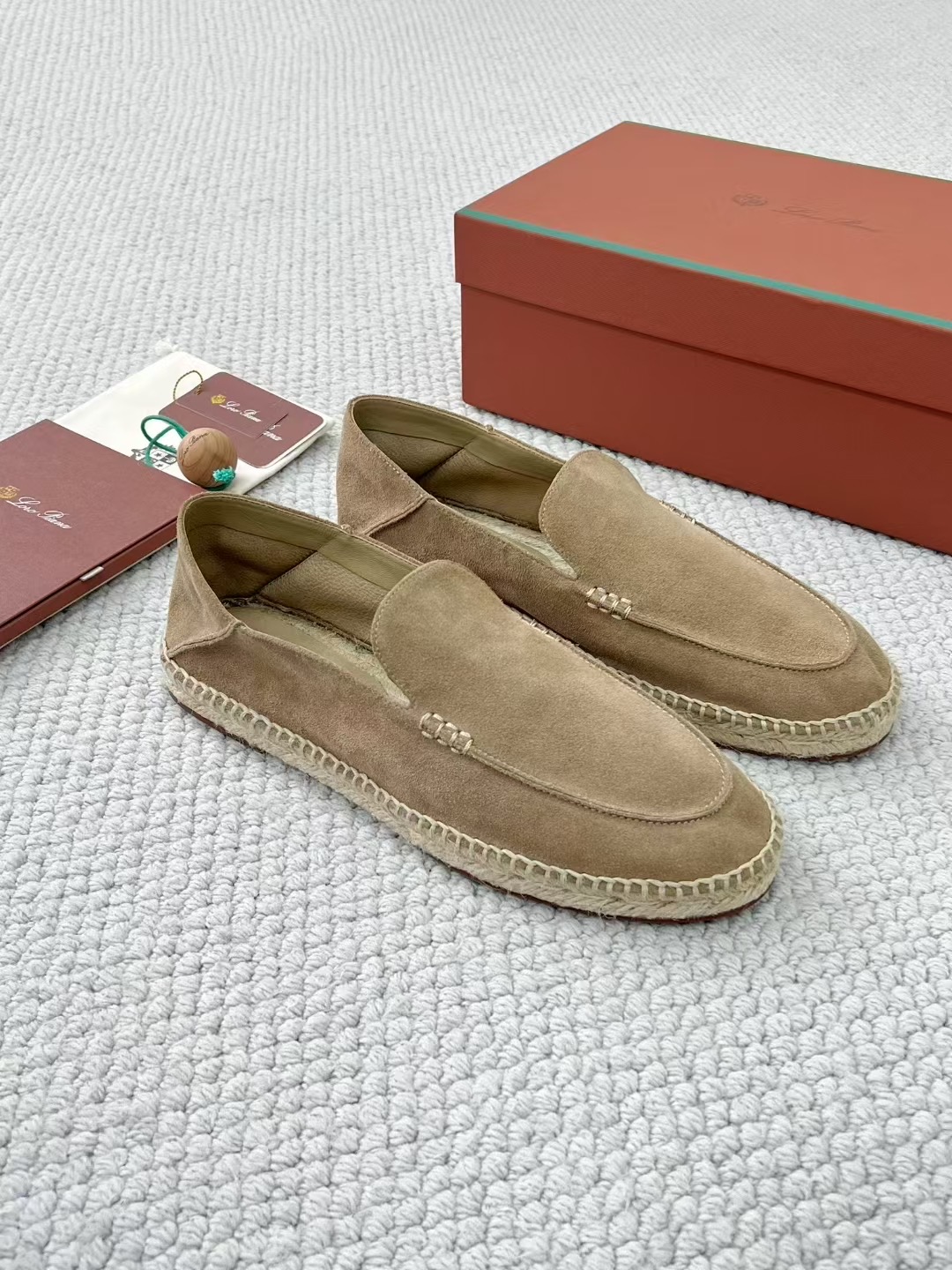 Loro piana 39-46 🌹15-20days