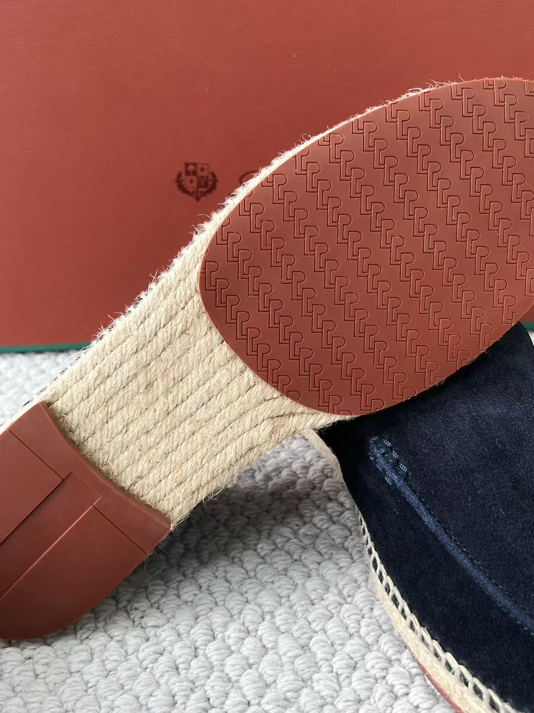 Loro piana 39-46 🌹15-20days