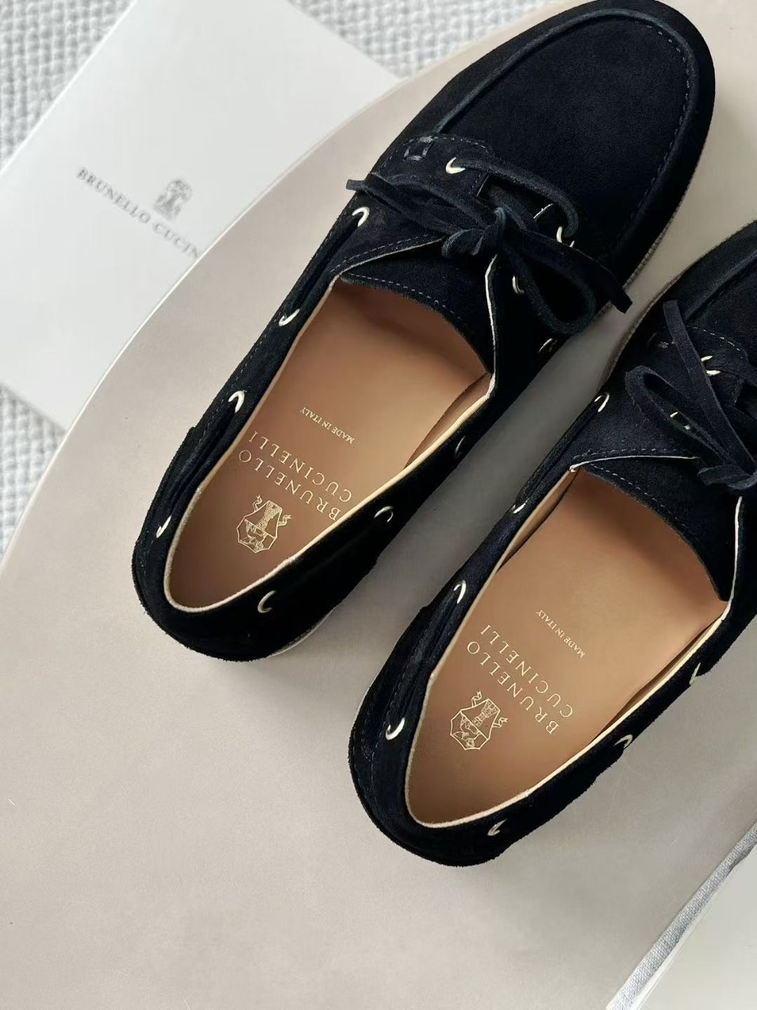 Brunello cucinelli.39-46 🌹15-20days