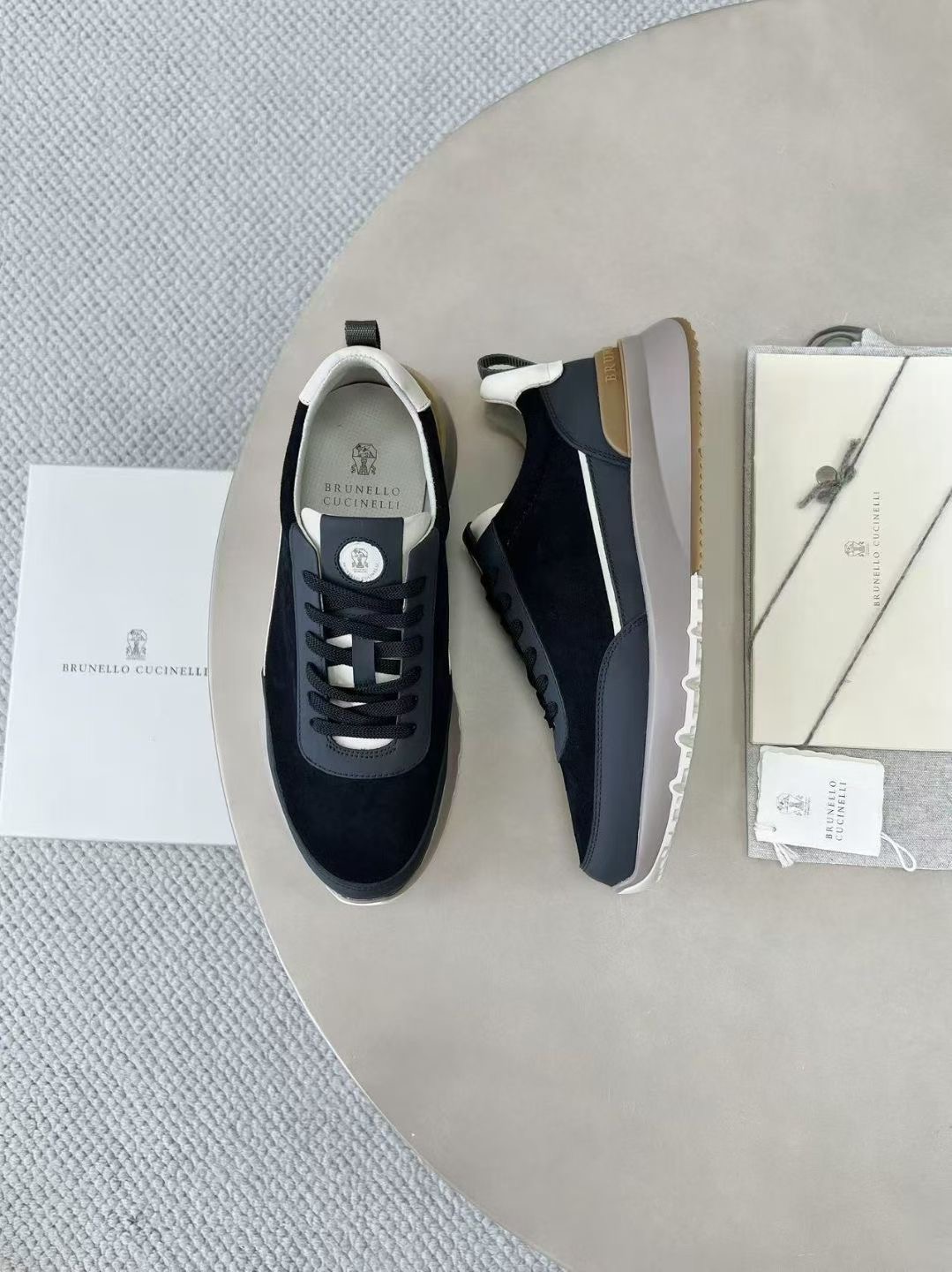 Brunello cucinelli. 39-46 🌹15-20days