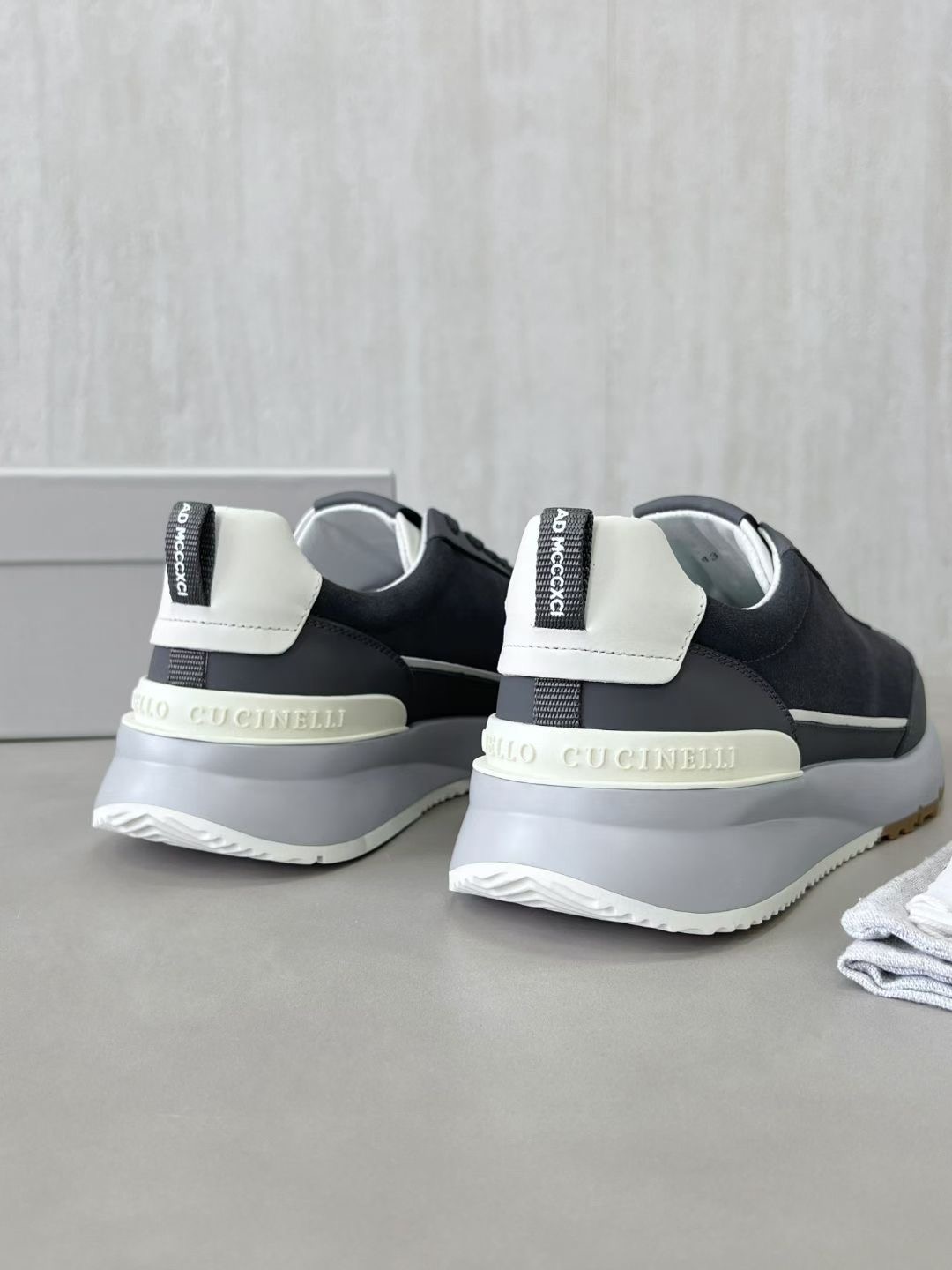 Brunello cucinelli. 39-46 🌹15-20days