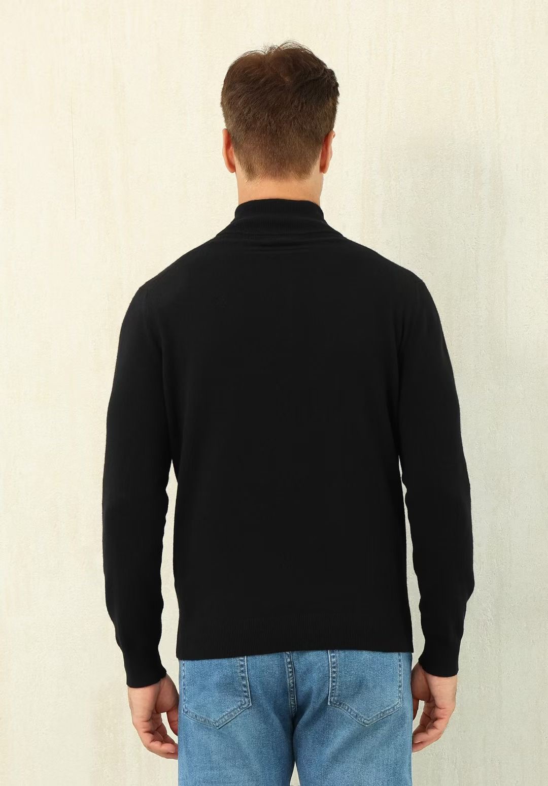 Luxurious Loro Piana Style Men's Black Long Sleeve Casual Knit Sweater 7 i1757145901984 4167 0 5