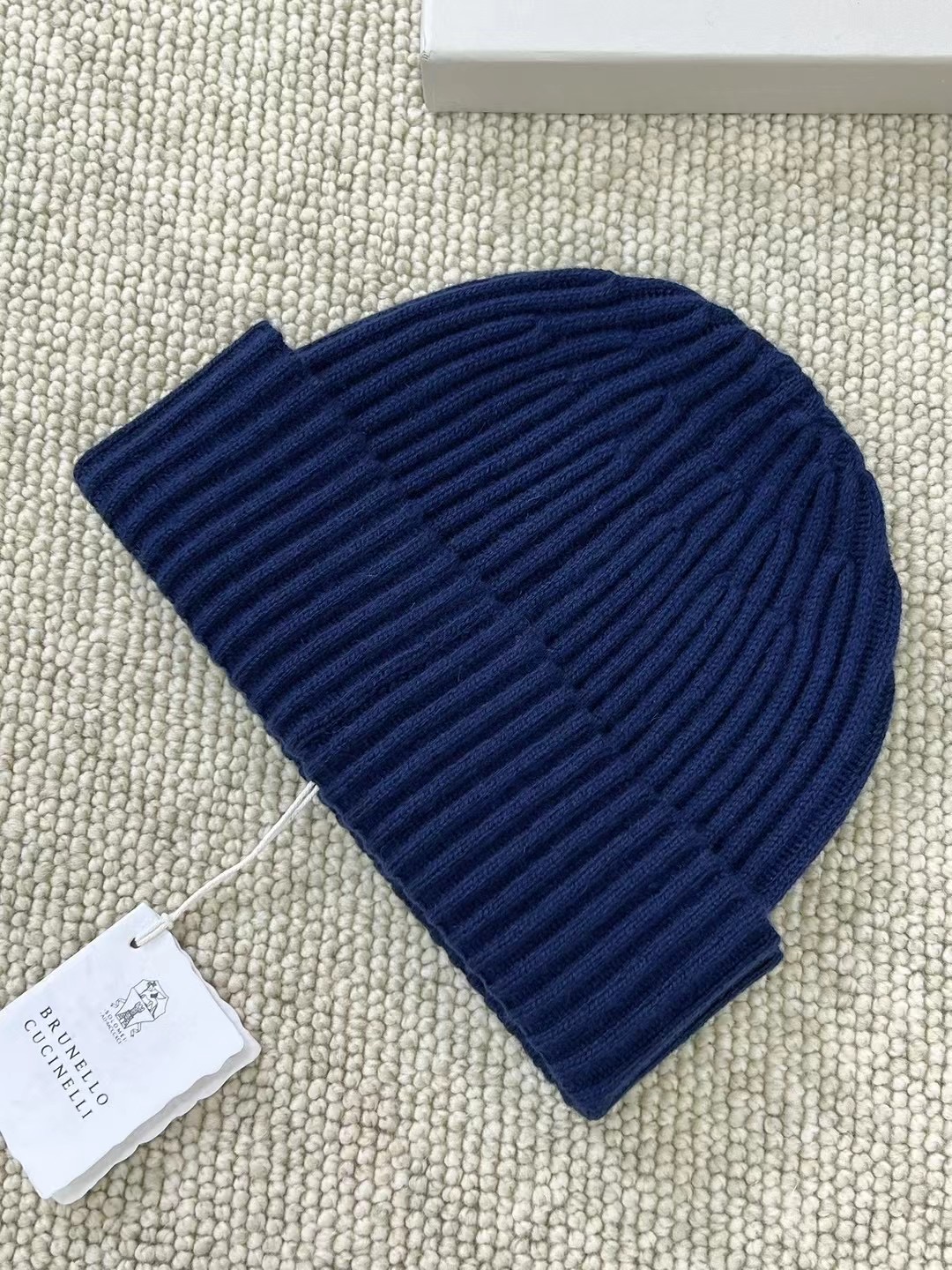 Brunello Cucinelli Ribbed Knit Beanie Hat - Warm, Stylish, and Comfortable 4 i1757400638967 978 0 2
