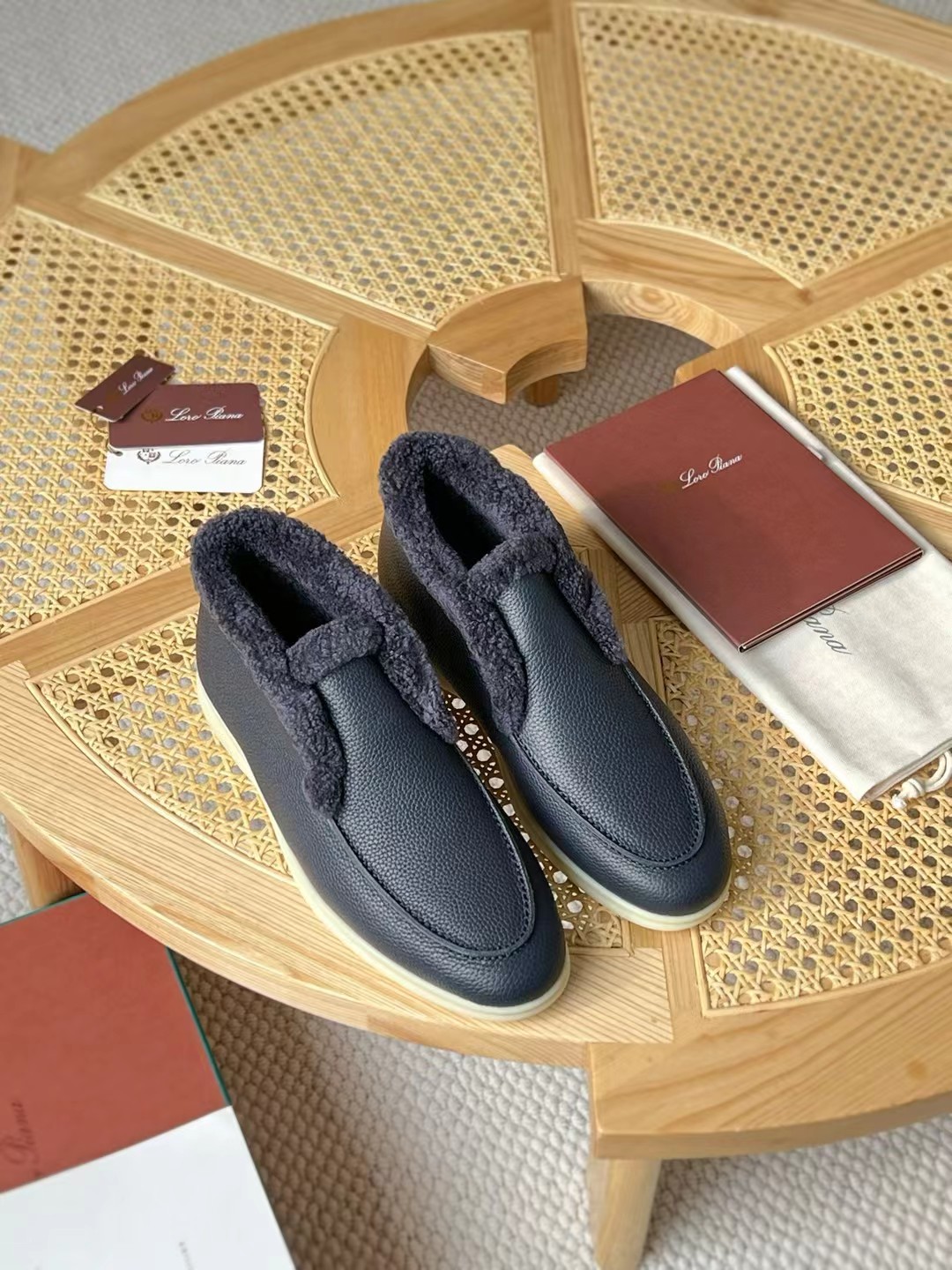 Loro piana 15-20days 🌹39-46