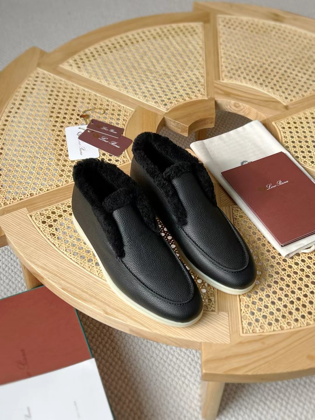 Loro piana 15-20days 🌹39-46