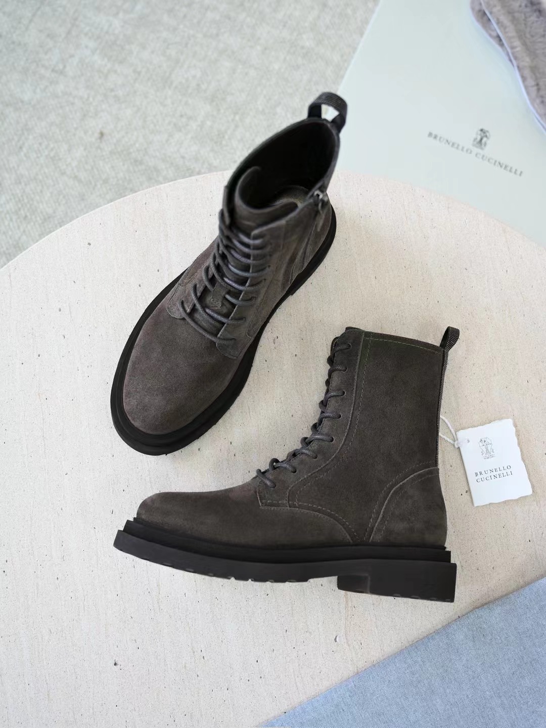 Brunello cucinelli. 15-20days 🌹36-42