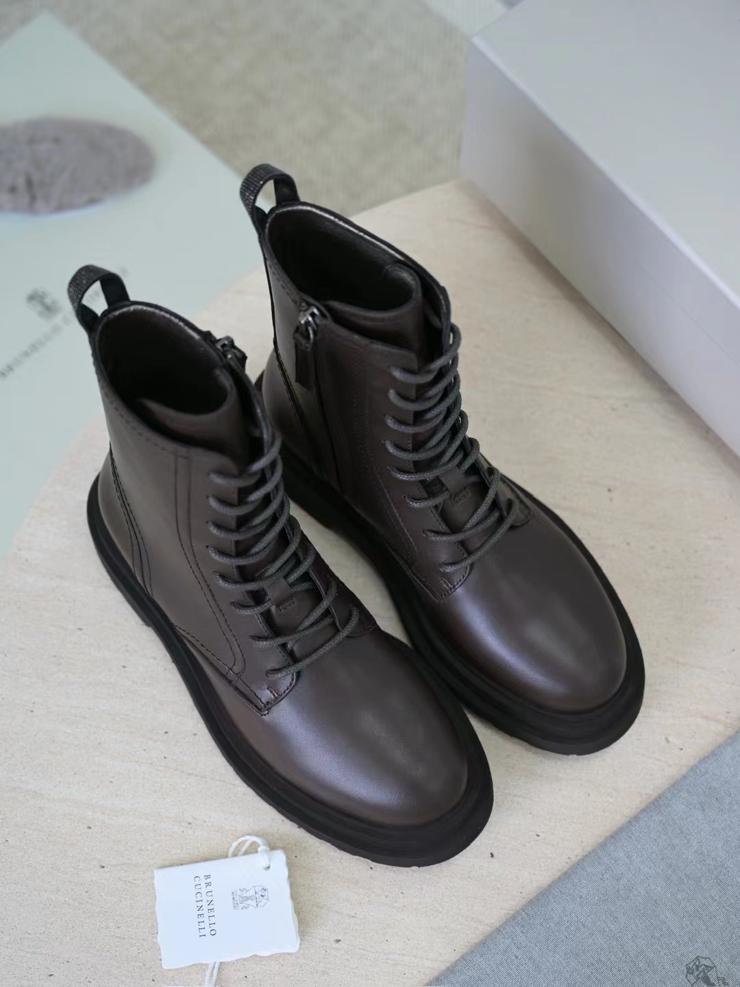 Brunello cucinelli. 15-20days 🌹36-42