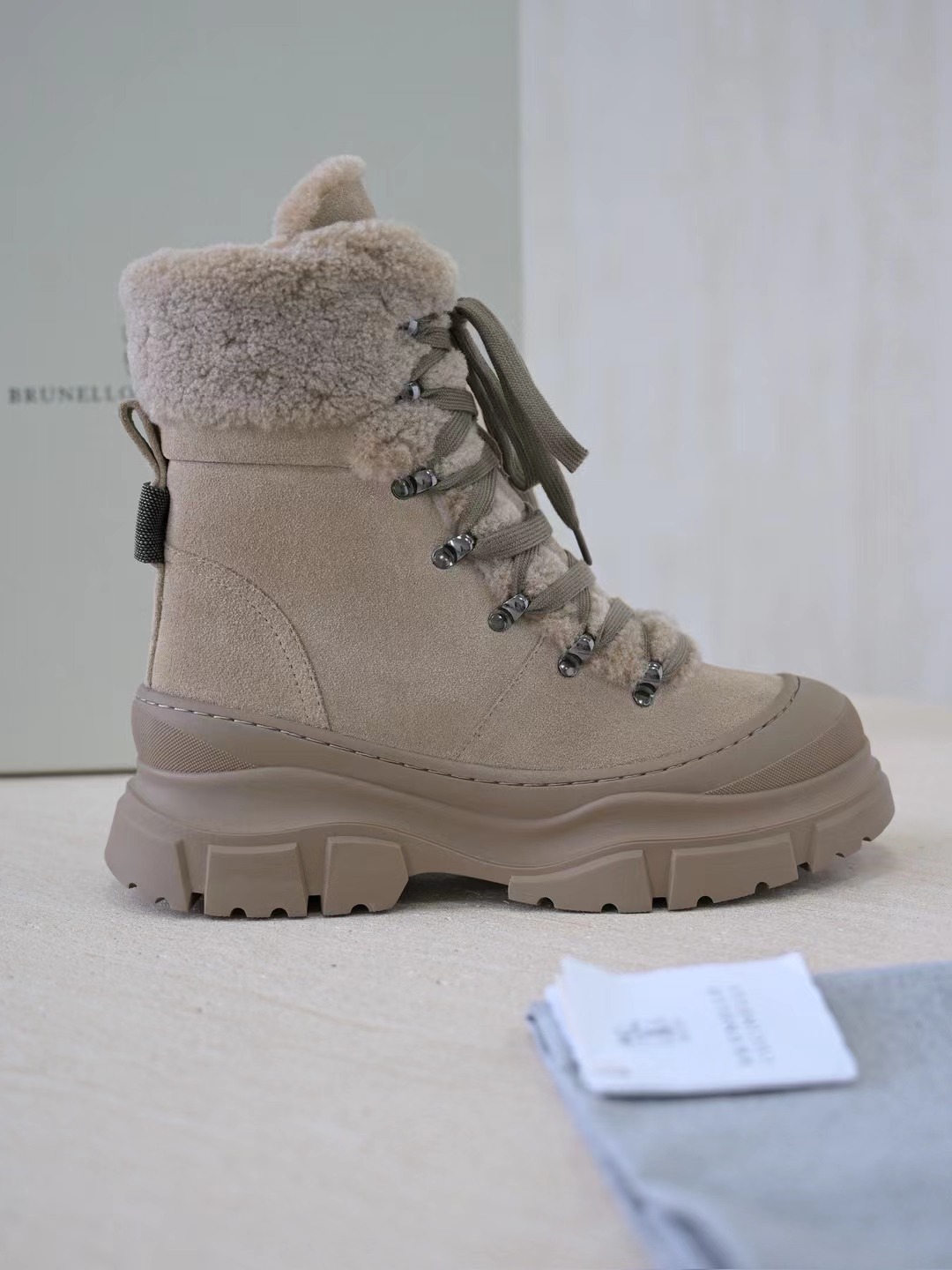 Brunello cucinelli. 15-20days 🌹36-42