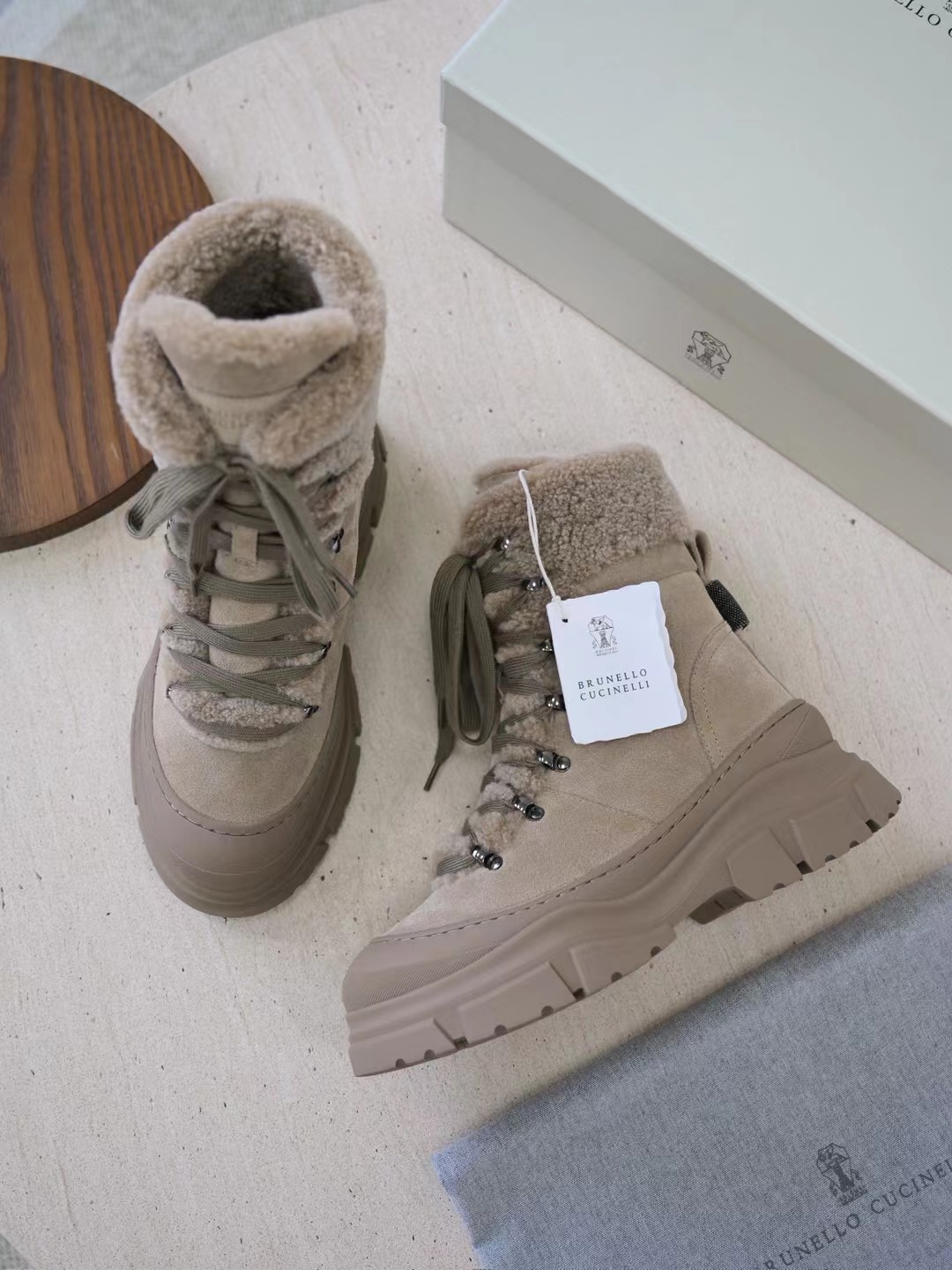 Brunello cucinelli. 15-20days 🌹36-42
