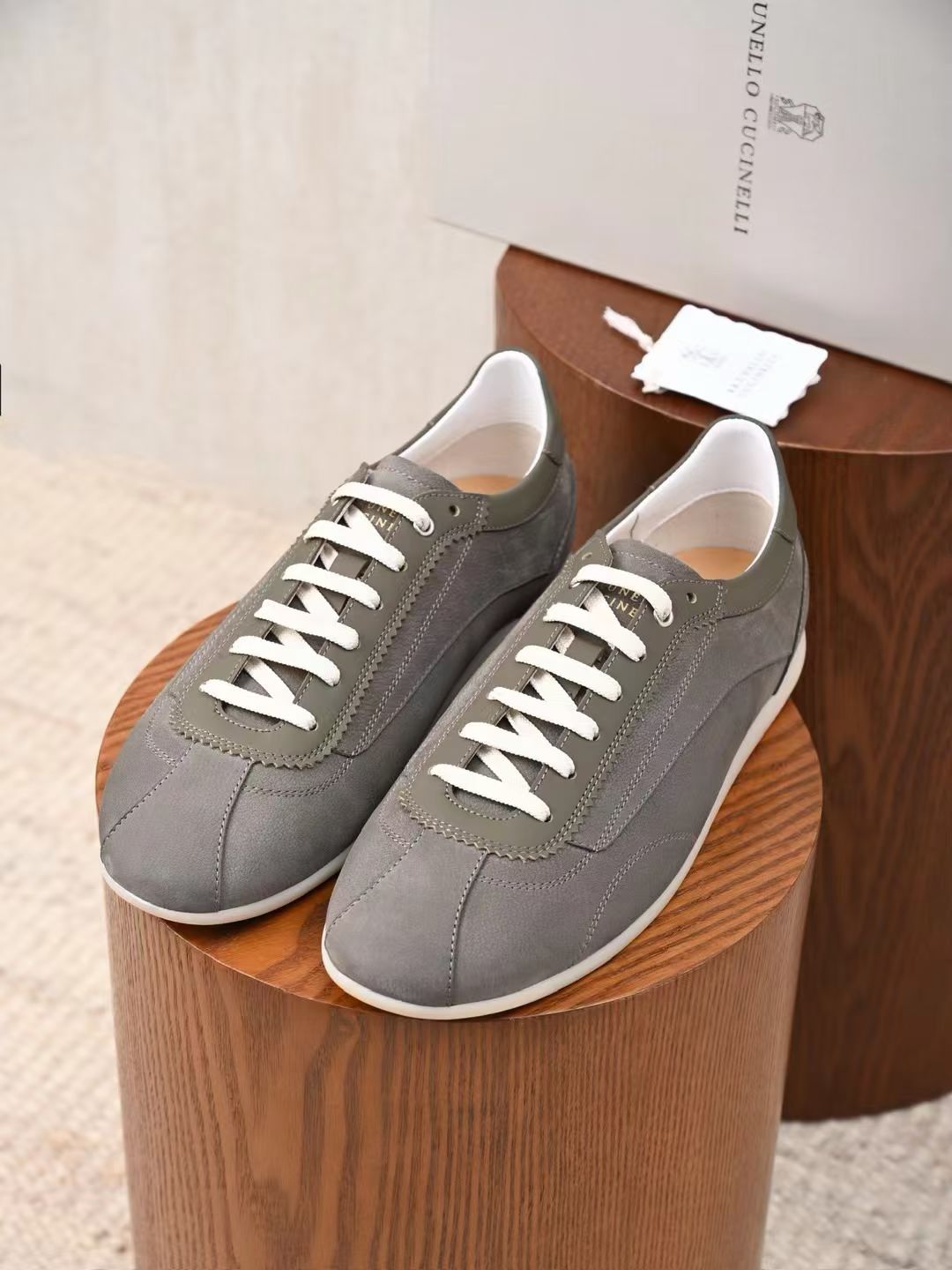 NO:744905,Price: Sizes: 39-46 BC2573,19860909Price: Sizes: 39-46 BC2573,,Men's shoes