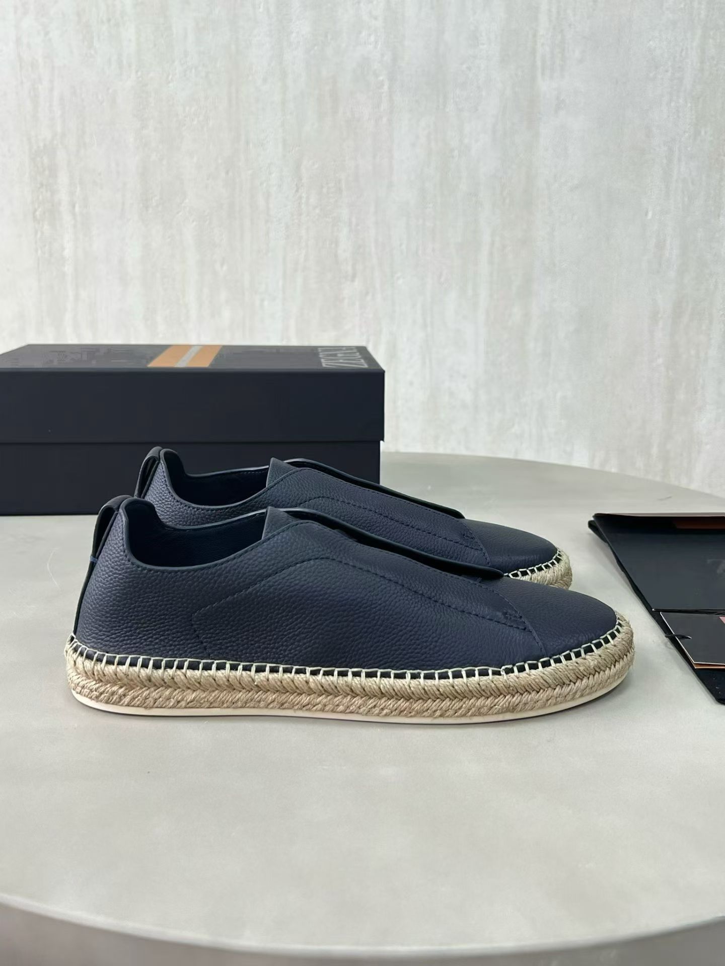 Слипоны ZEGNA с джутовым подошвой