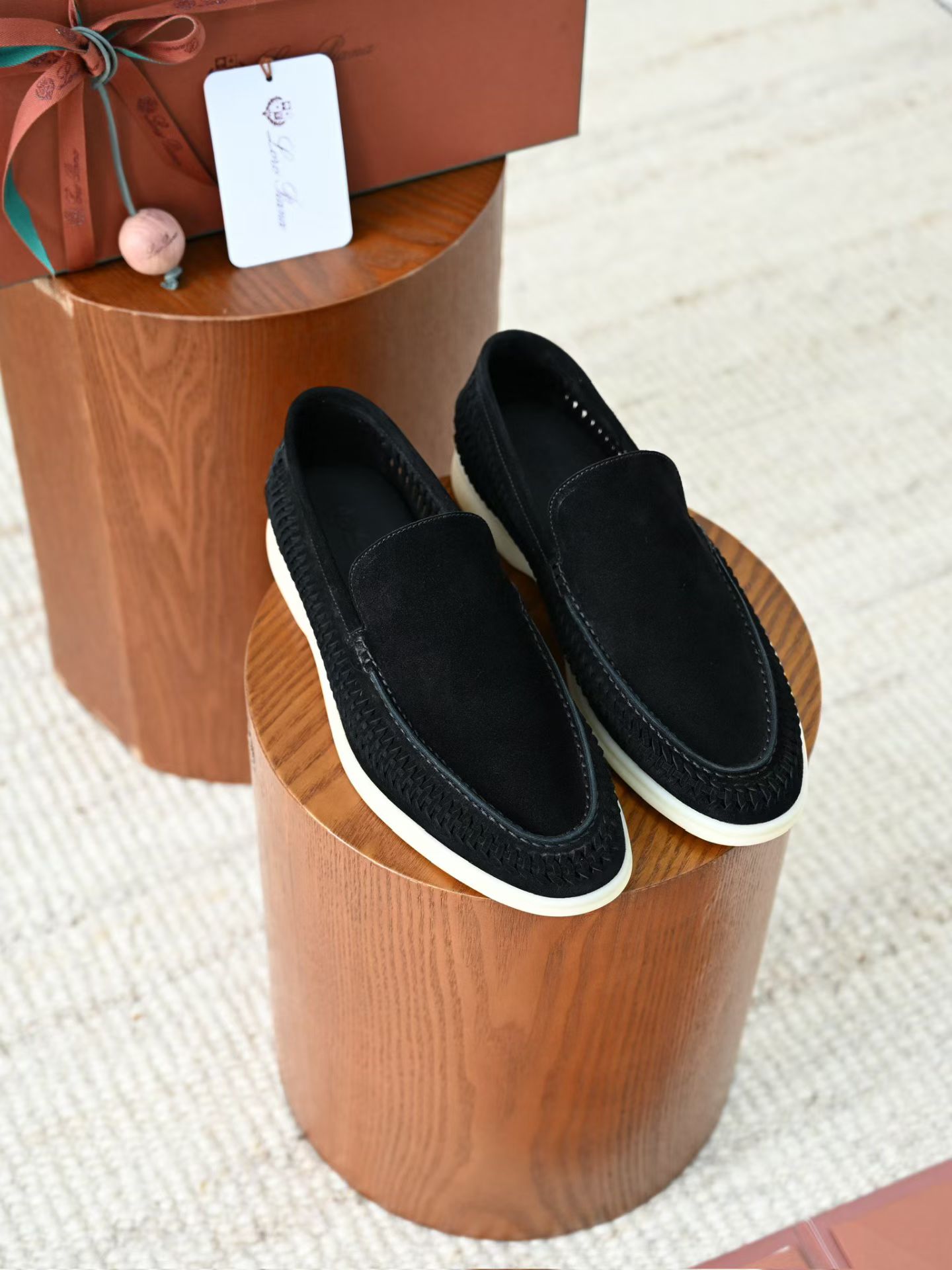 NO:783630,Price: LP men's fisherman shoes Sizes: 39-46 L9-2,,loro piana,espadrilles19860909Price: LP男士渔夫鞋 Sizes: 39-46 L9-2,,loro piana,espadrilles,Men's shoes