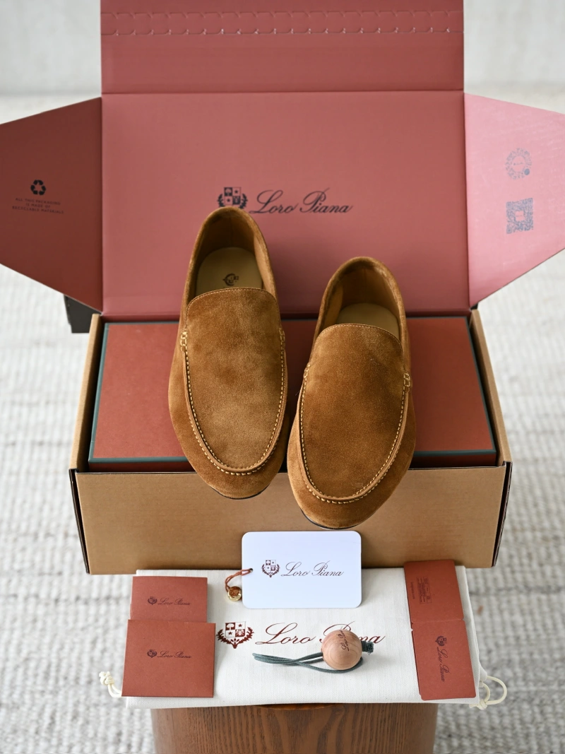Мужские замшевые мокасины Loro Piana