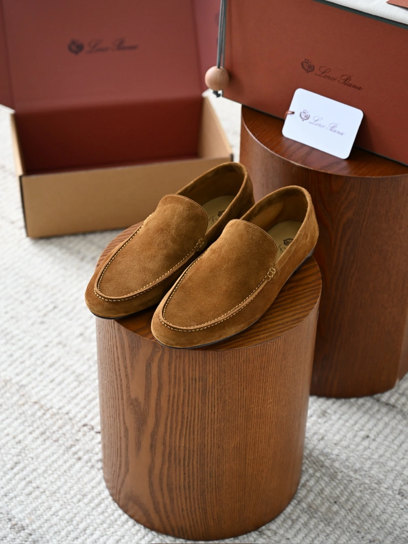 Мужские замшевые мокасины Loro Piana