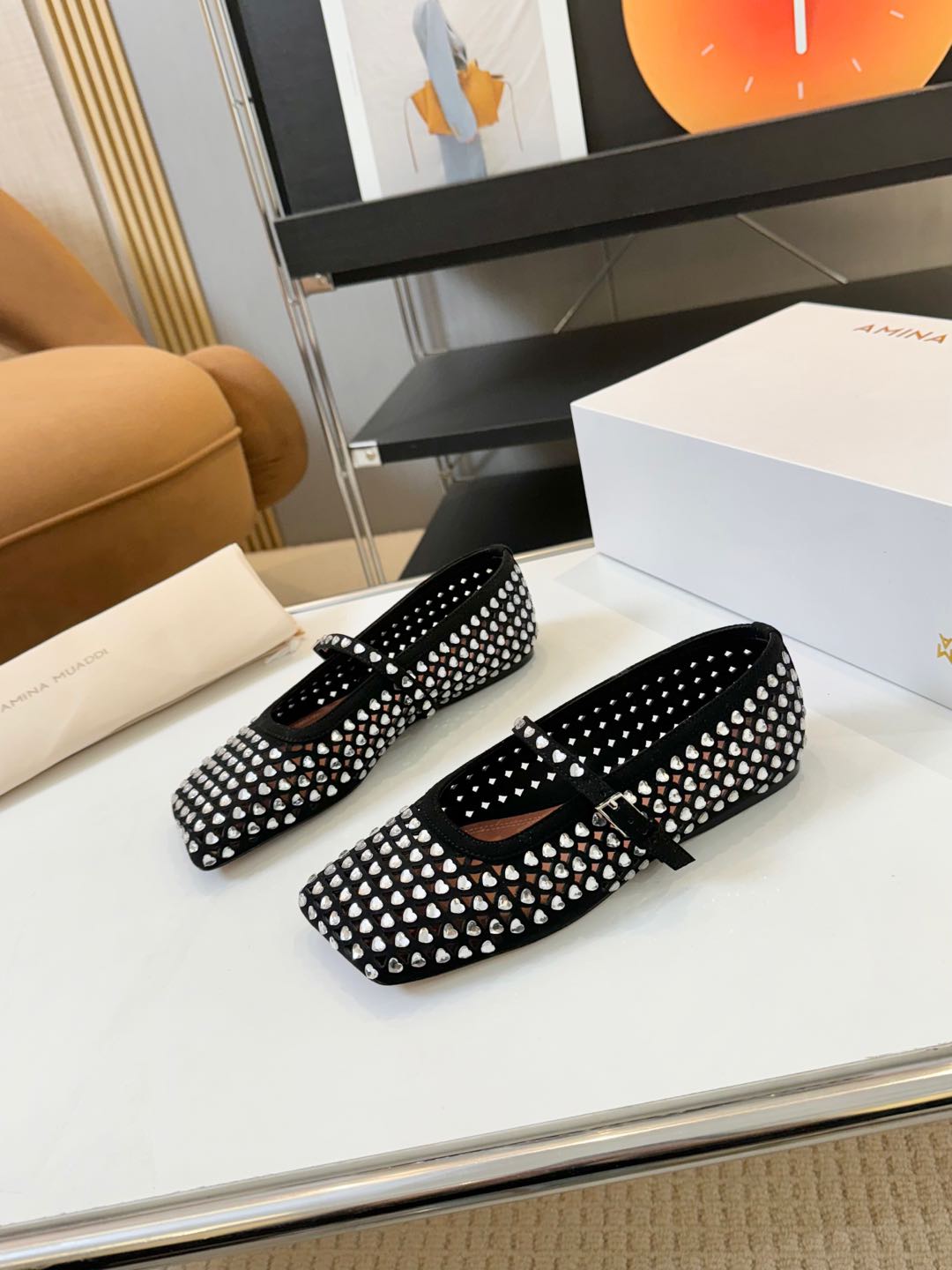 Amina Muaddi: Luxury Shoes with Original Design and Quality Materials