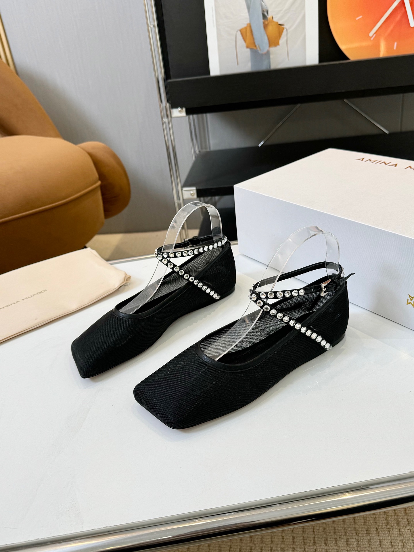 NO:173114,Price: Brand Alaia AlAIA pointed high heel slippers!  Countless designers regard him as 