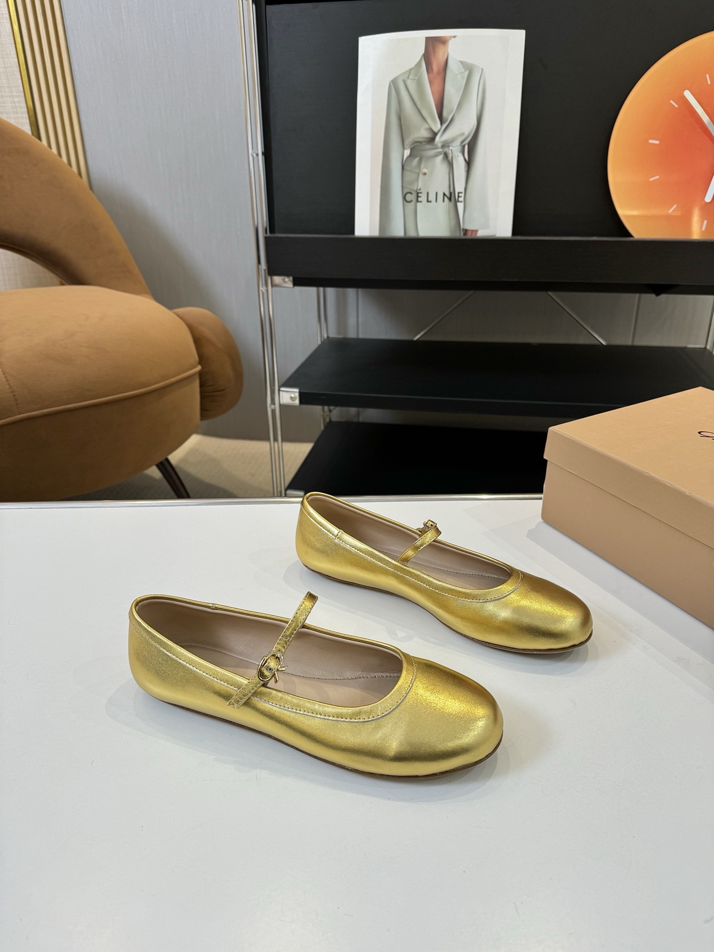 Gianvito Rossi Spring/Summer New Shoes: Comfortable and Stylish, Price $725 - 图片 2