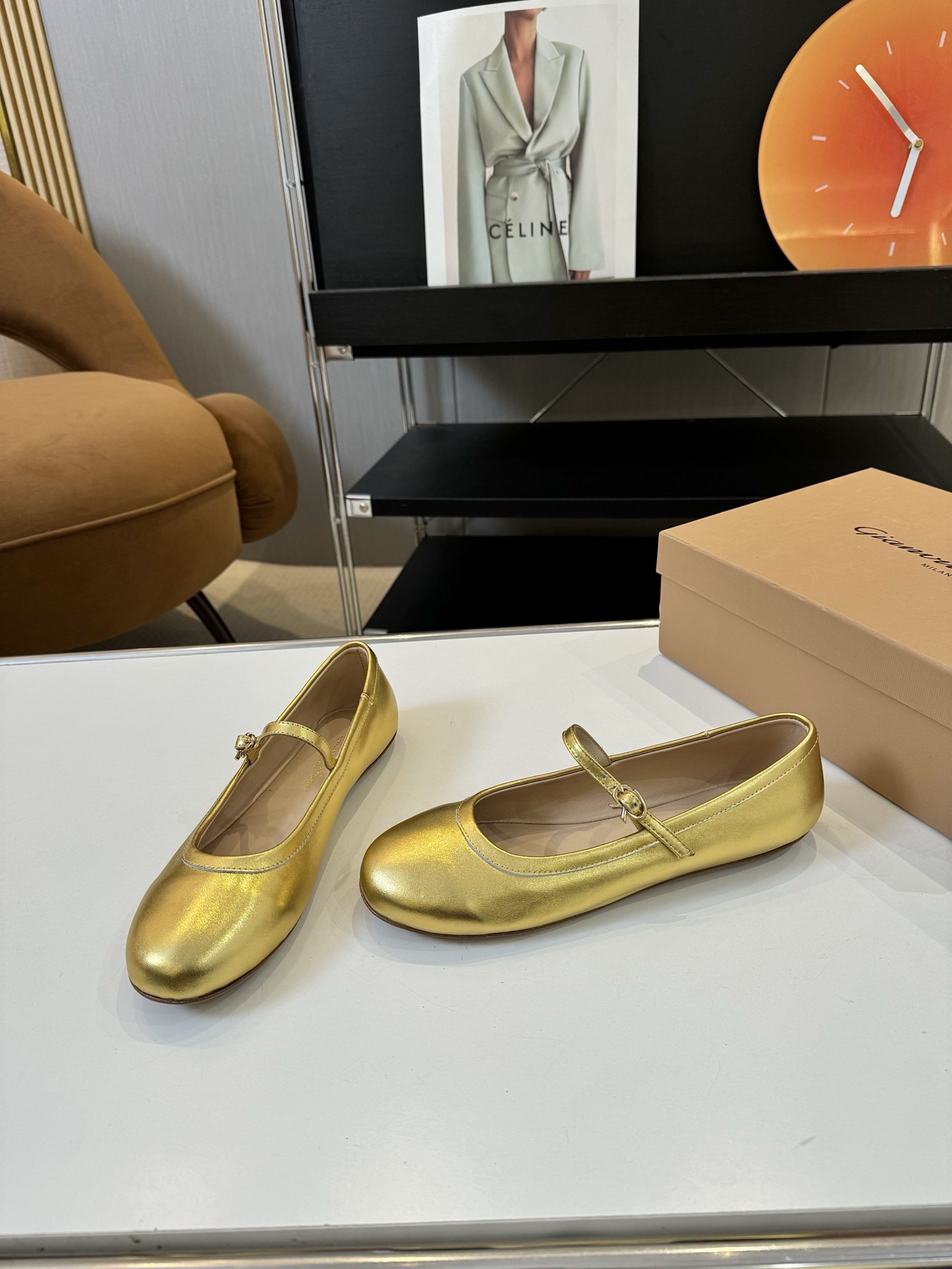 Gianvito Rossi Spring/Summer New Shoes: Comfortable and Stylish, Price $725 - 图片 3