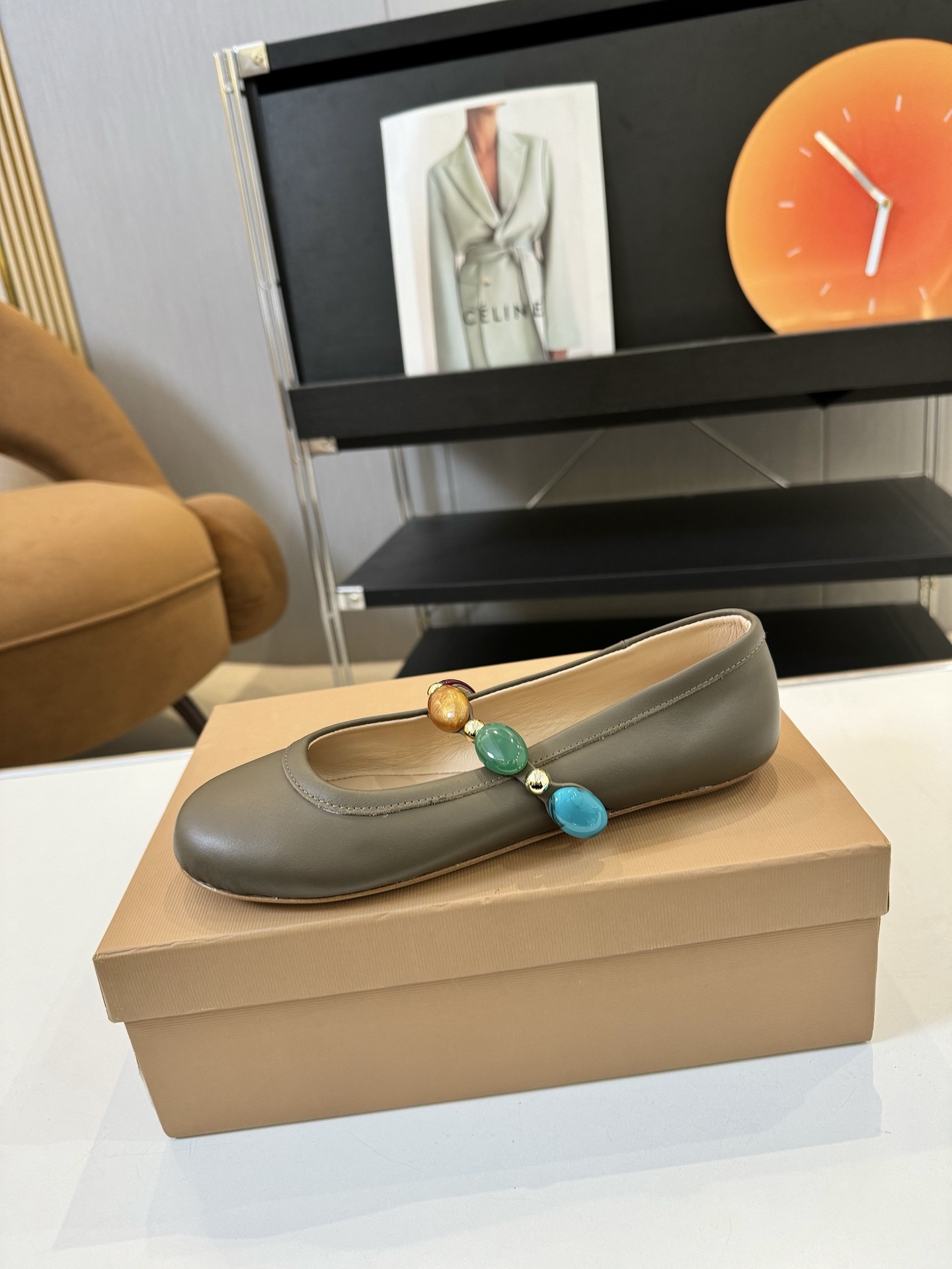 Gianvito Rossi Spring/Summer 25s Collection: Comfortable and Stylish Shoes at $750 - 图片 4