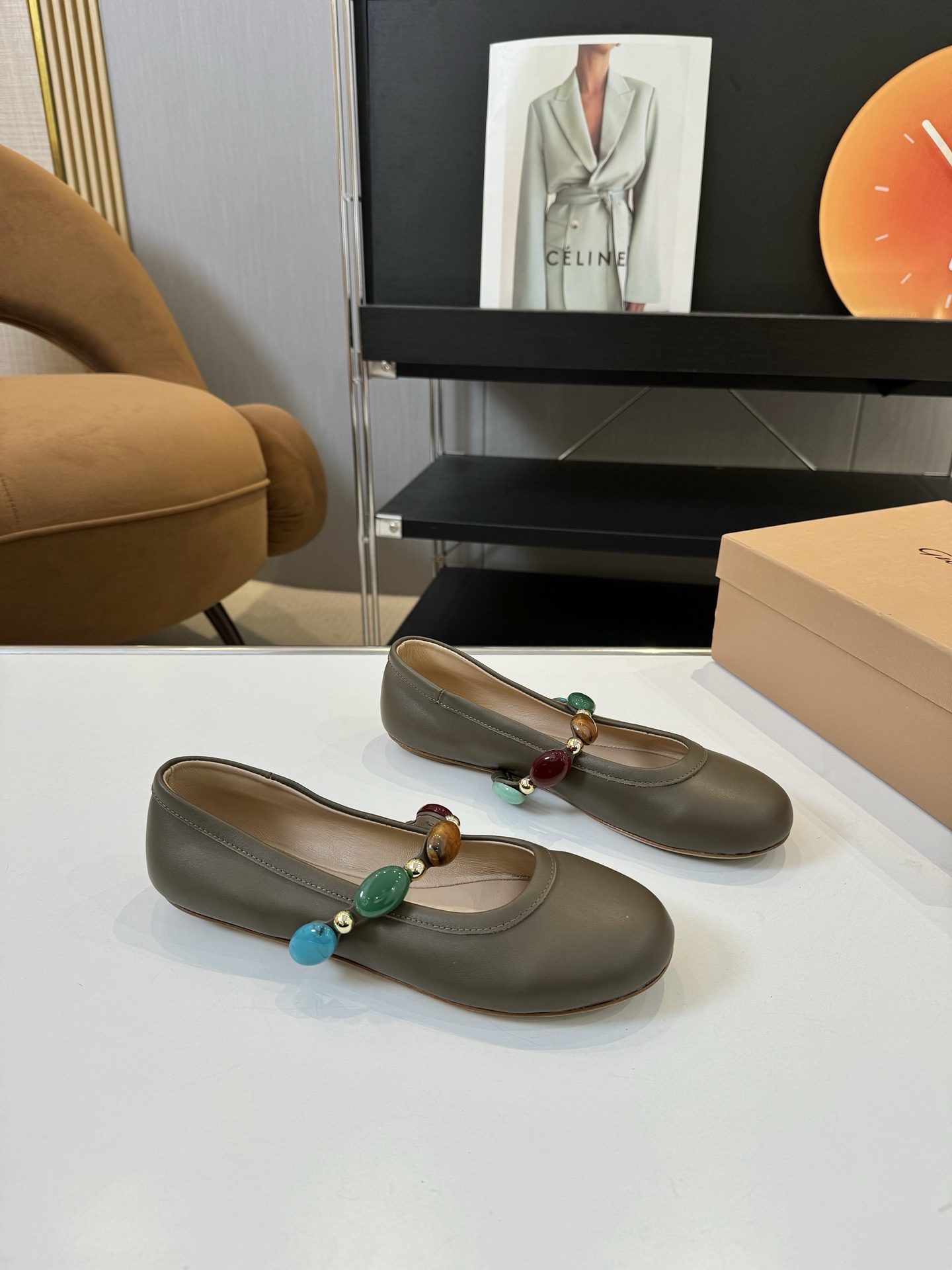 Gianvito Rossi Spring/Summer 25s Collection: Comfortable and Stylish Shoes at $750 - 图片 2