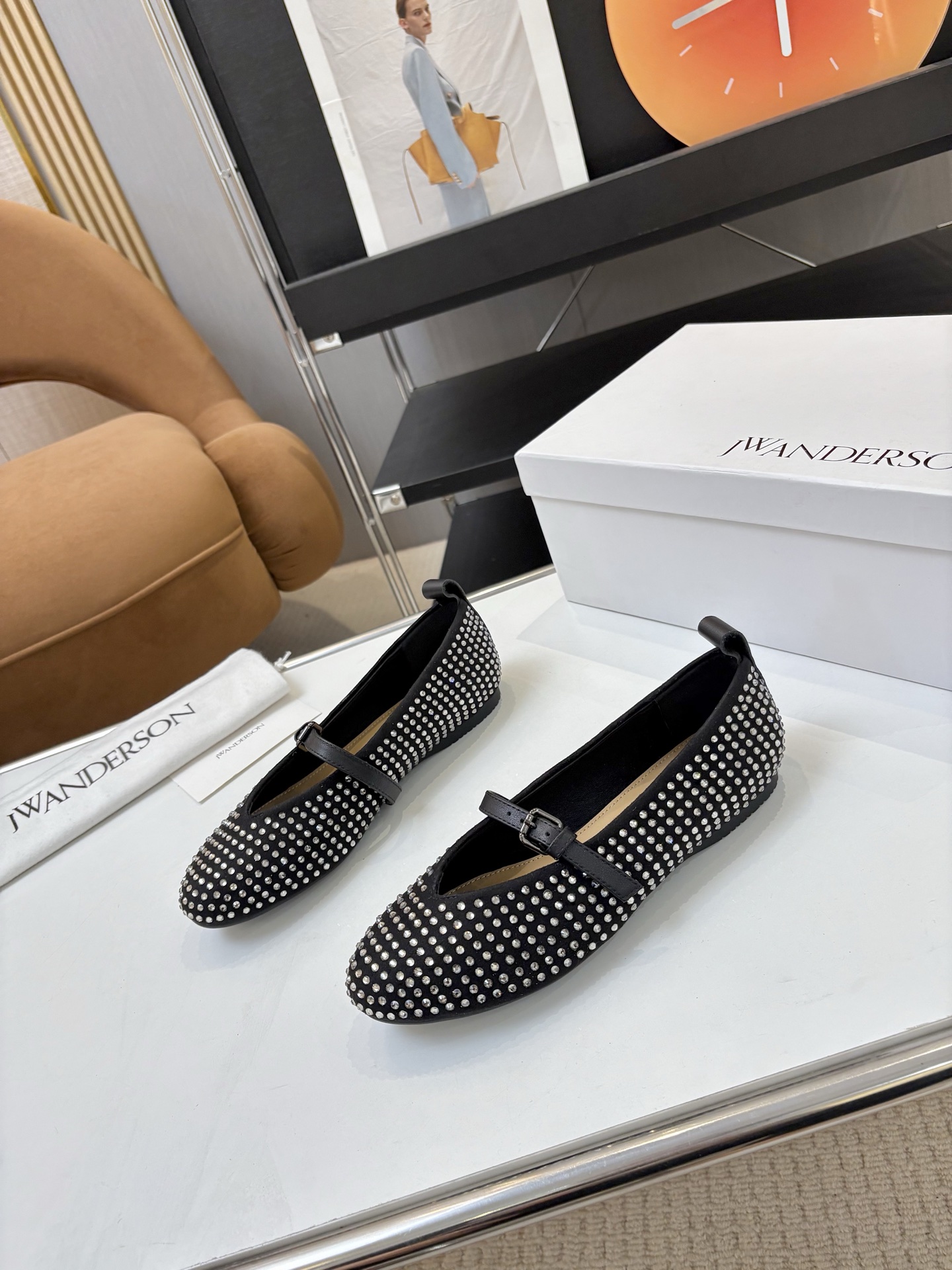 Janderson Ballet Shoes: Youthful and Elegant Design, Comfortable and Durable Materials