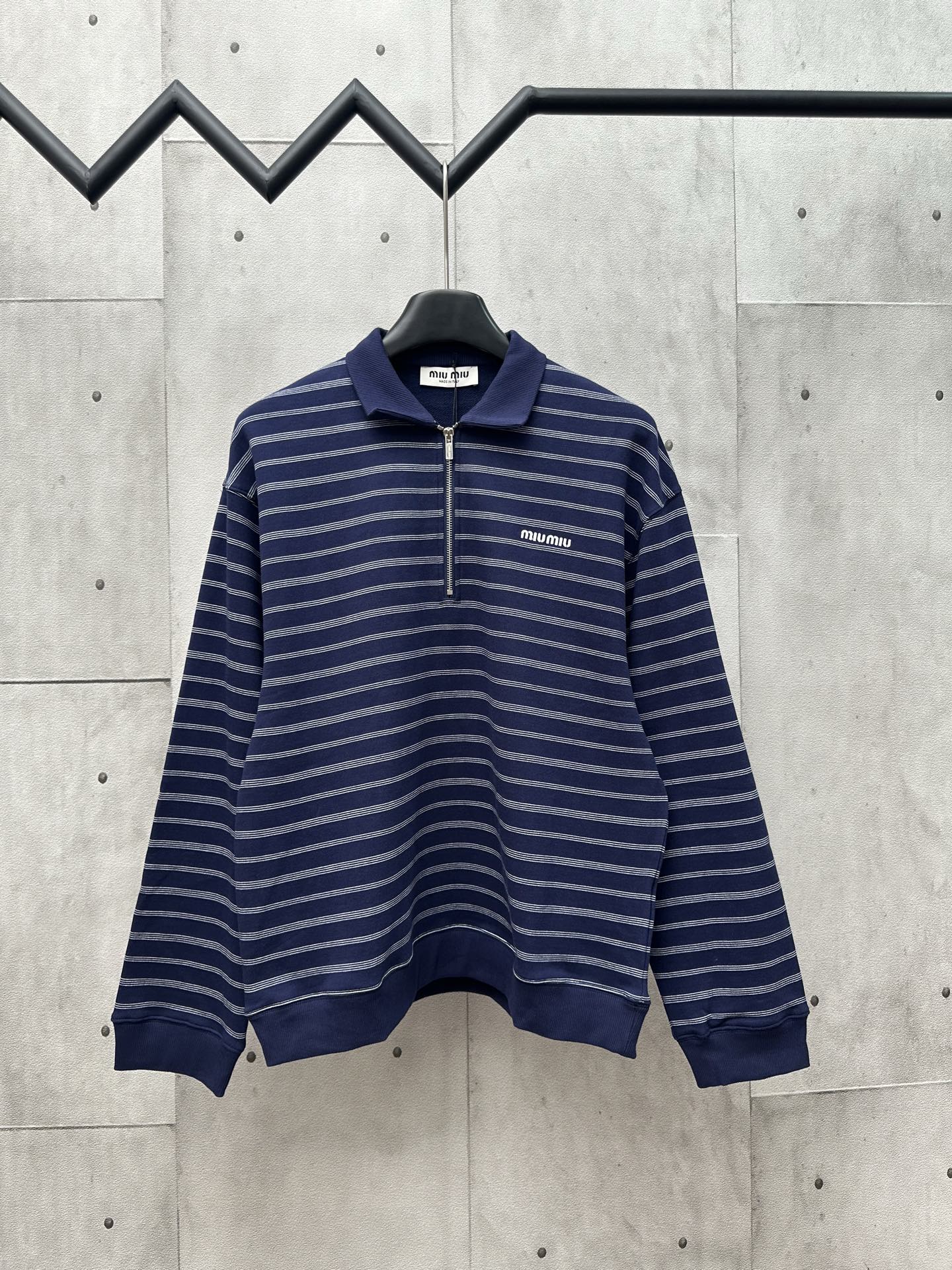 Miumiu•Nuevos productos 2025: polo de manga larga a rayas, tejido de algodón puro YB personalizado, elástico …