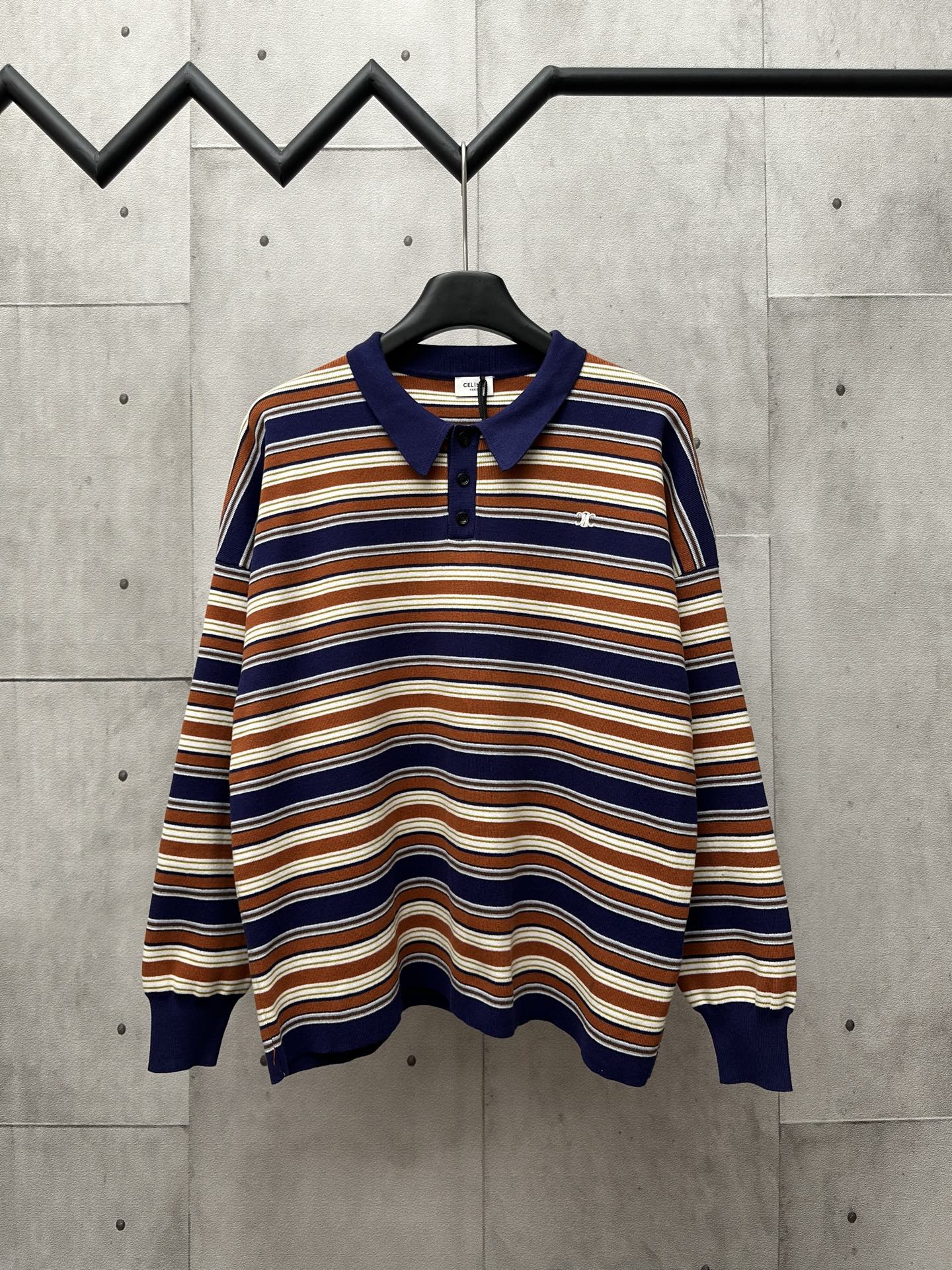 Polo de punto de manga larga CELINE 2025 otoño, cuello abierto, rayas, algodón, con logo bordado, tela personalizada, d…