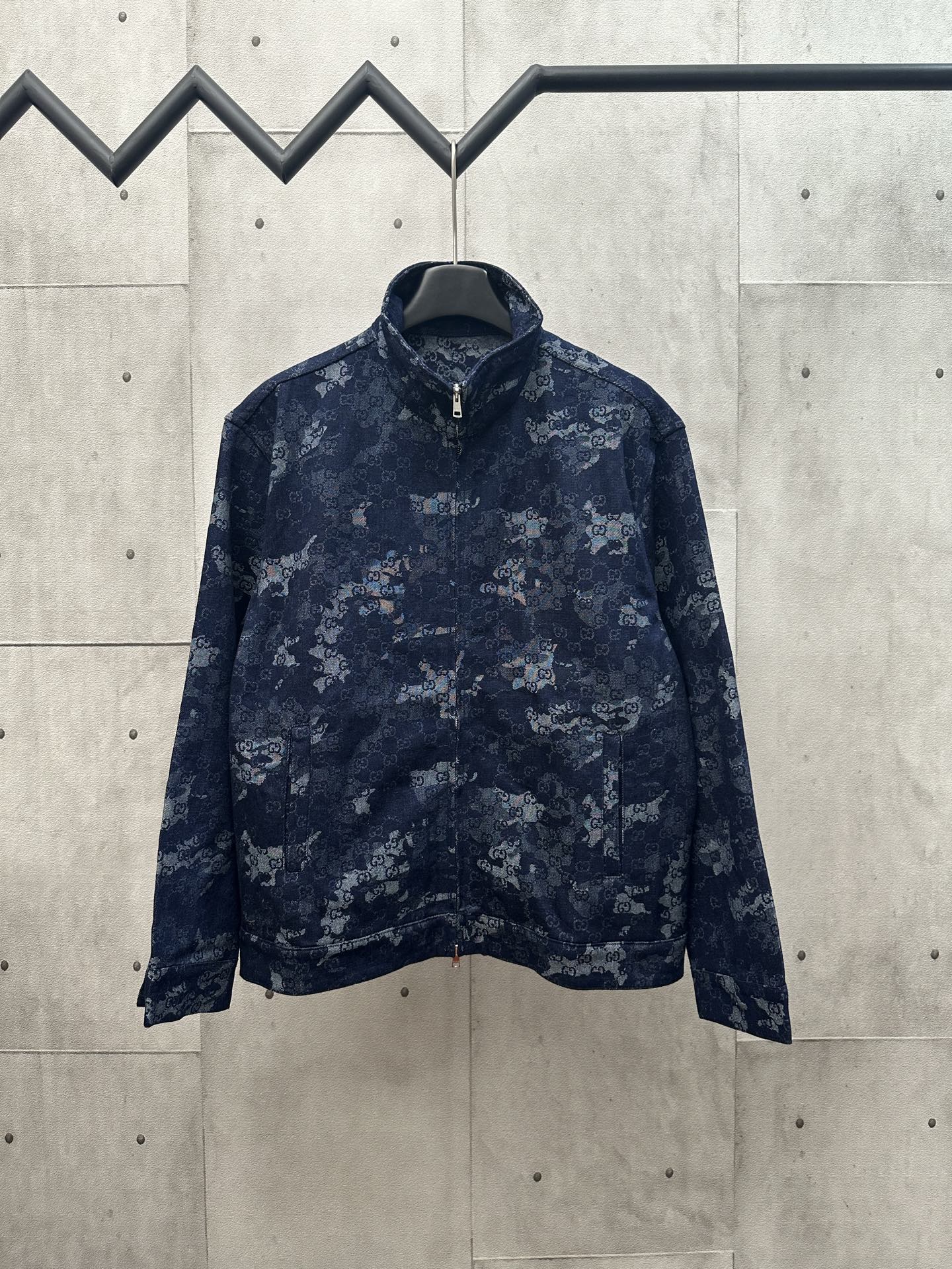 GUCCI 古驰 25SS Nueva chaqueta vaquera con cremallera y estampado de orquídeas Tallas: S M L XL