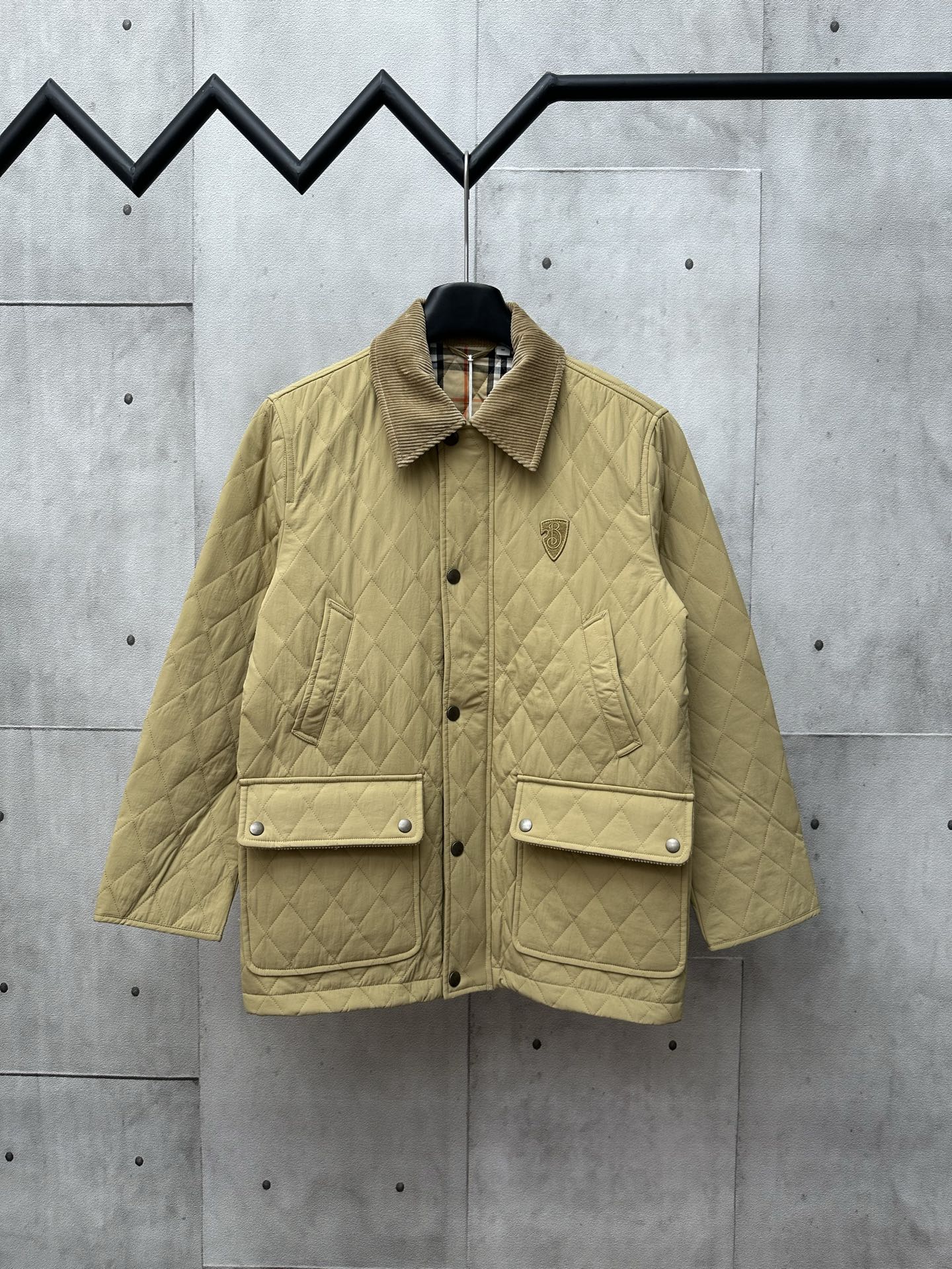 Burberry 25SS nueva chaqueta de manga larga amarilla con solapa de otoño e invierno Talla: S M L XL