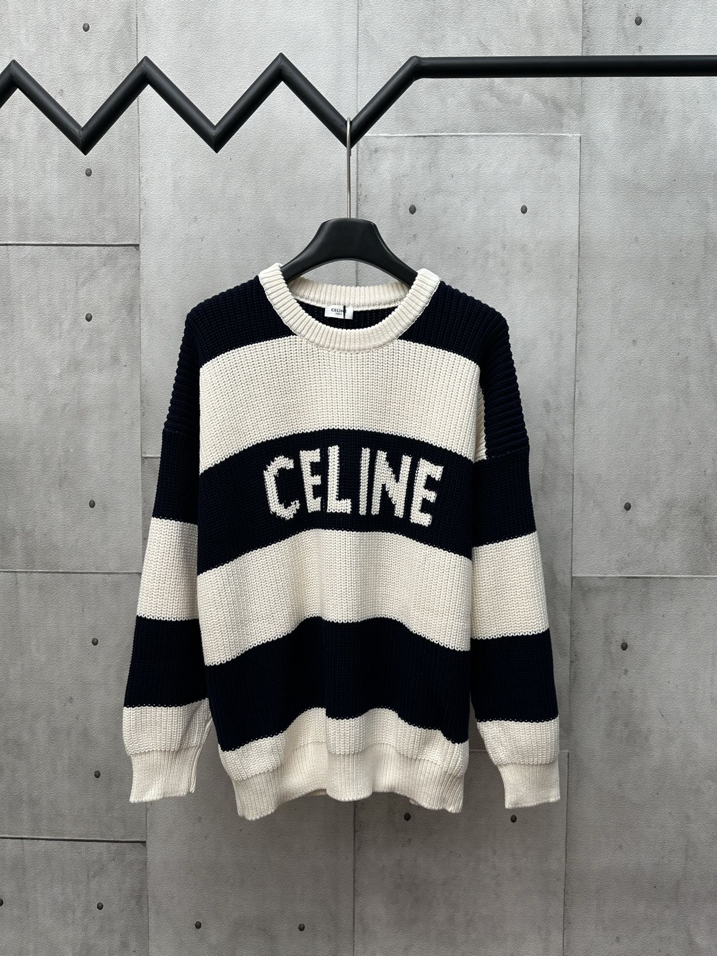 Celine 25SS nuevo suéter de punto con rayas e incrustaciones azul marino, tallas: S M L