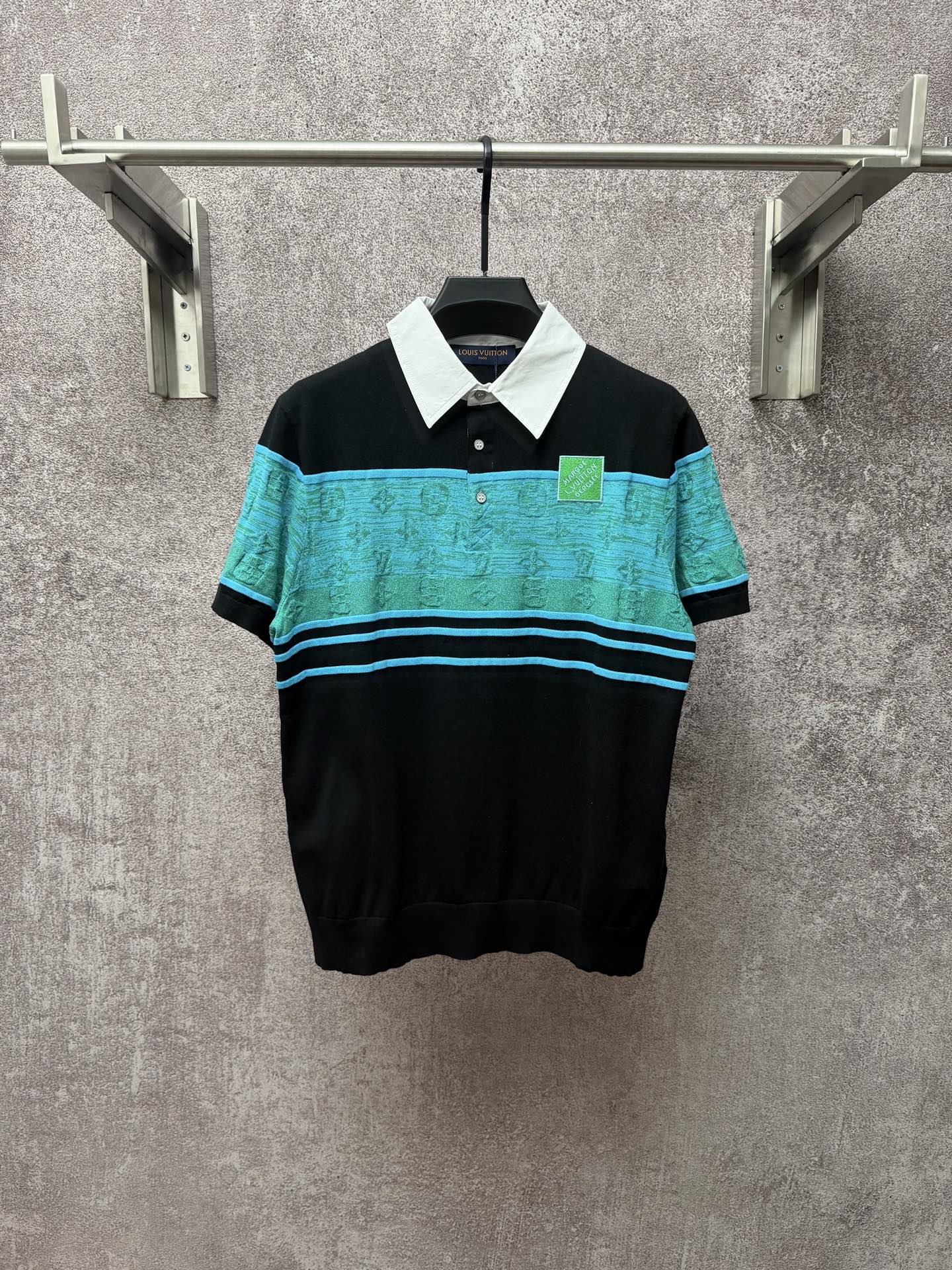 P185 LOUIS VUITTON Polo Louis Camiseta de rugby de punto de algodón en jacquard Talla: S M L XL