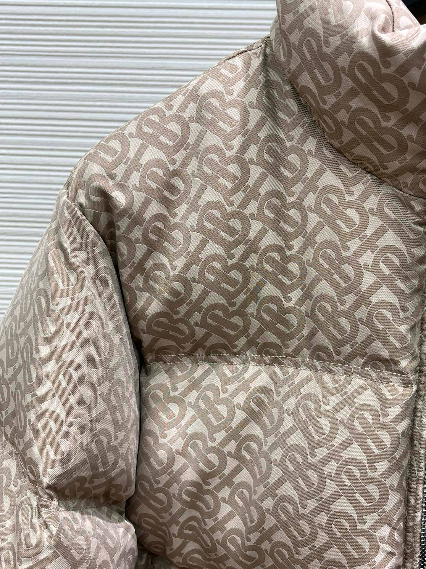 特价，XL/6，90白鹅绒真材实料🙋不退不换