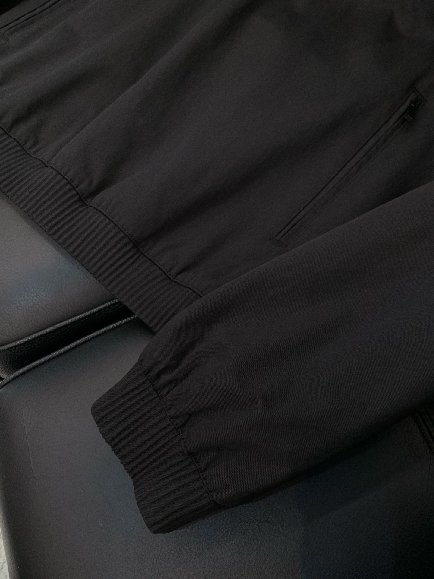 ，Dior 迪奥， 2025秋季新品，专柜同步有售，简约时尚休闲立领卫衣，原版进口面料，舒适透气，顶级刺