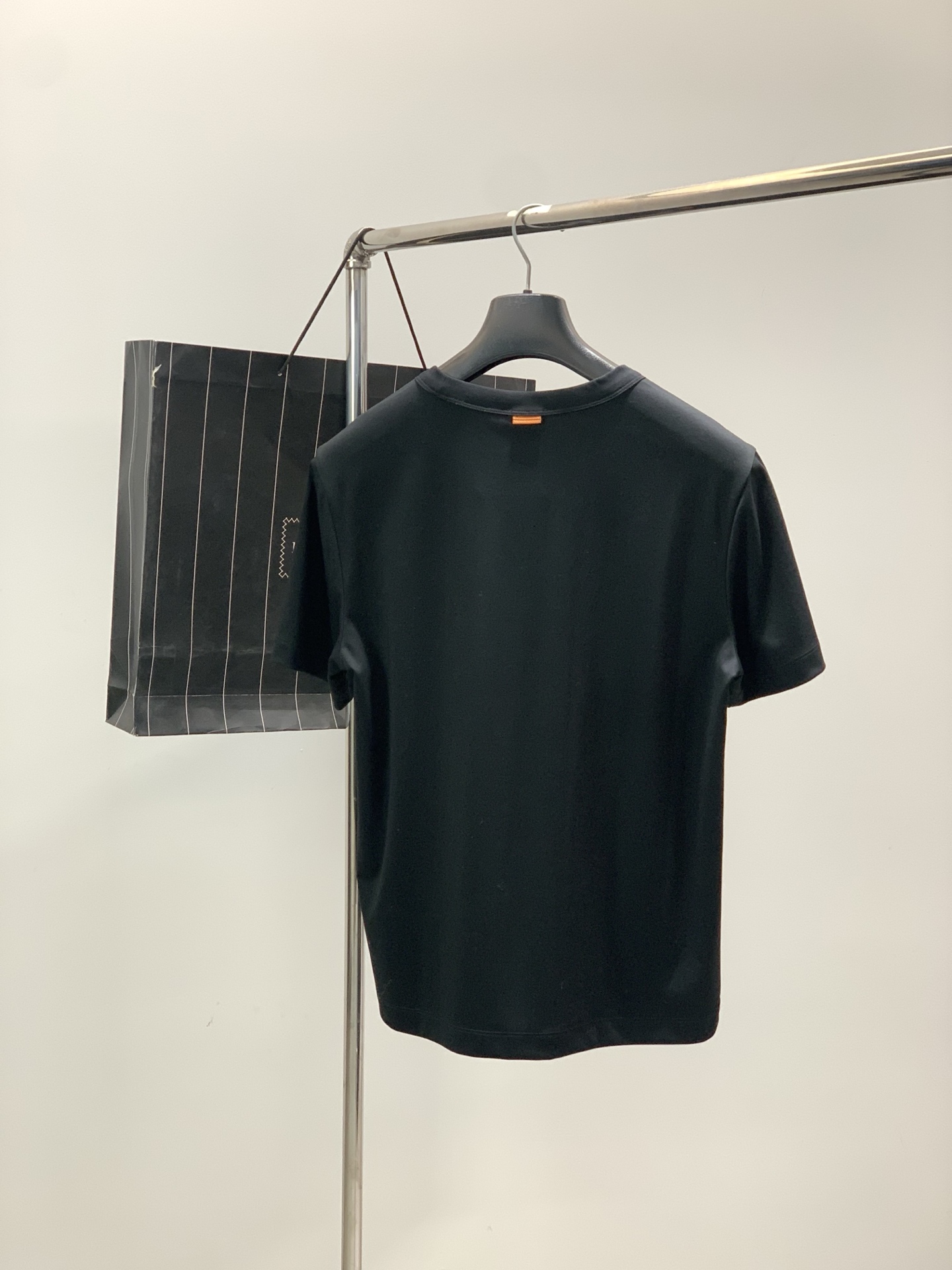 ，杰尼亚 Zegna，2025夏季最新品，专柜同步有售，原单狠货，时尚休闲圆领短袖T恤，采用进口原版面料
