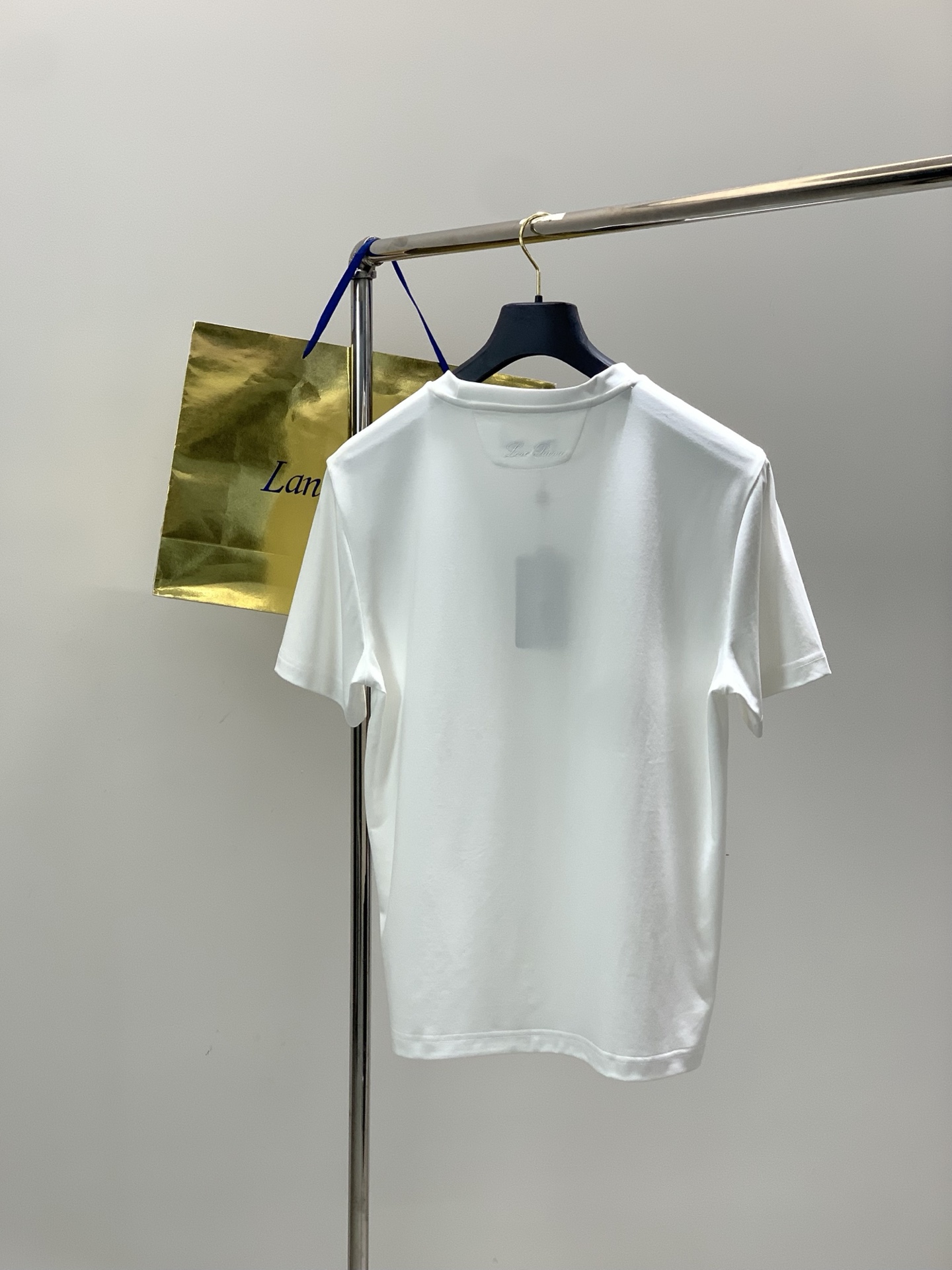 ，lp🆕(Loro Piana )，2025夏季最新品，专柜同步有售，原单狠货，时尚休闲圆领短袖T恤，采