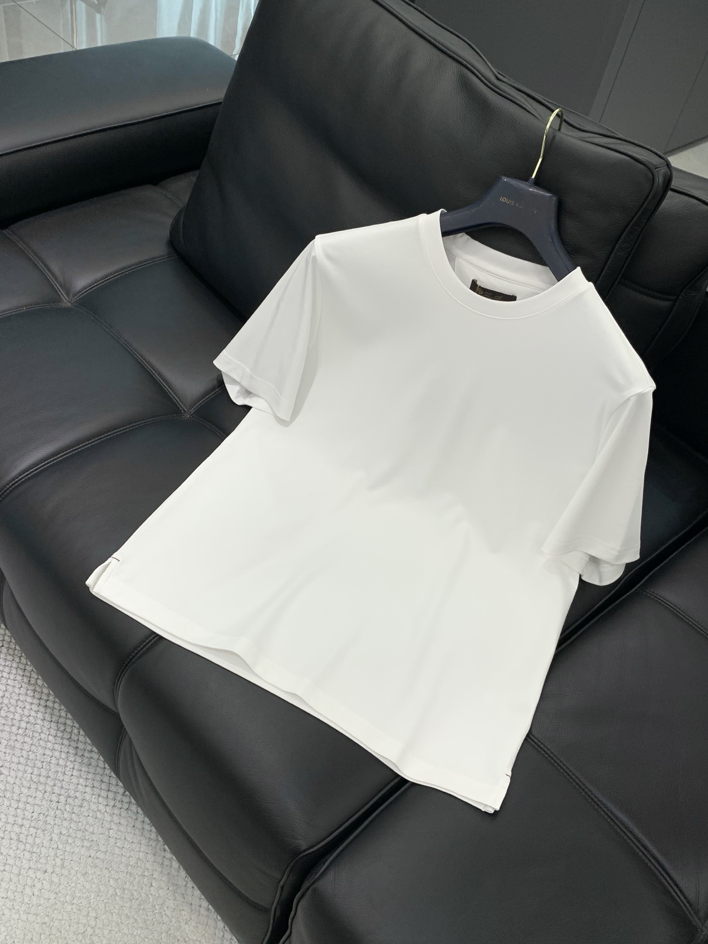 ，lp🆕(Loro Piana )，2025夏季最新品，专柜同步有售，原单狠货，时尚休闲圆领短袖T恤，采