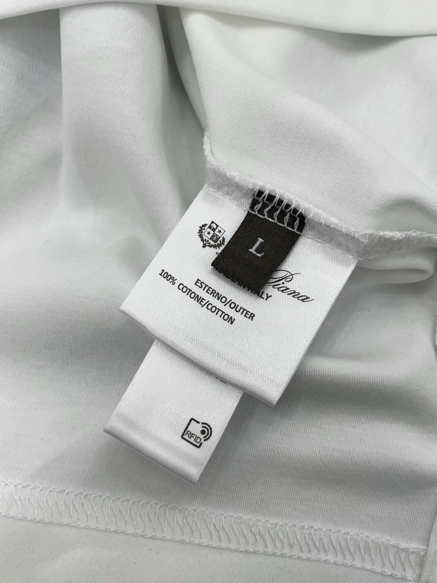 ，lp🆕(Loro Piana )，2025夏季最新品，专柜同步有售，原单狠货，时尚休闲圆领短袖T恤，采