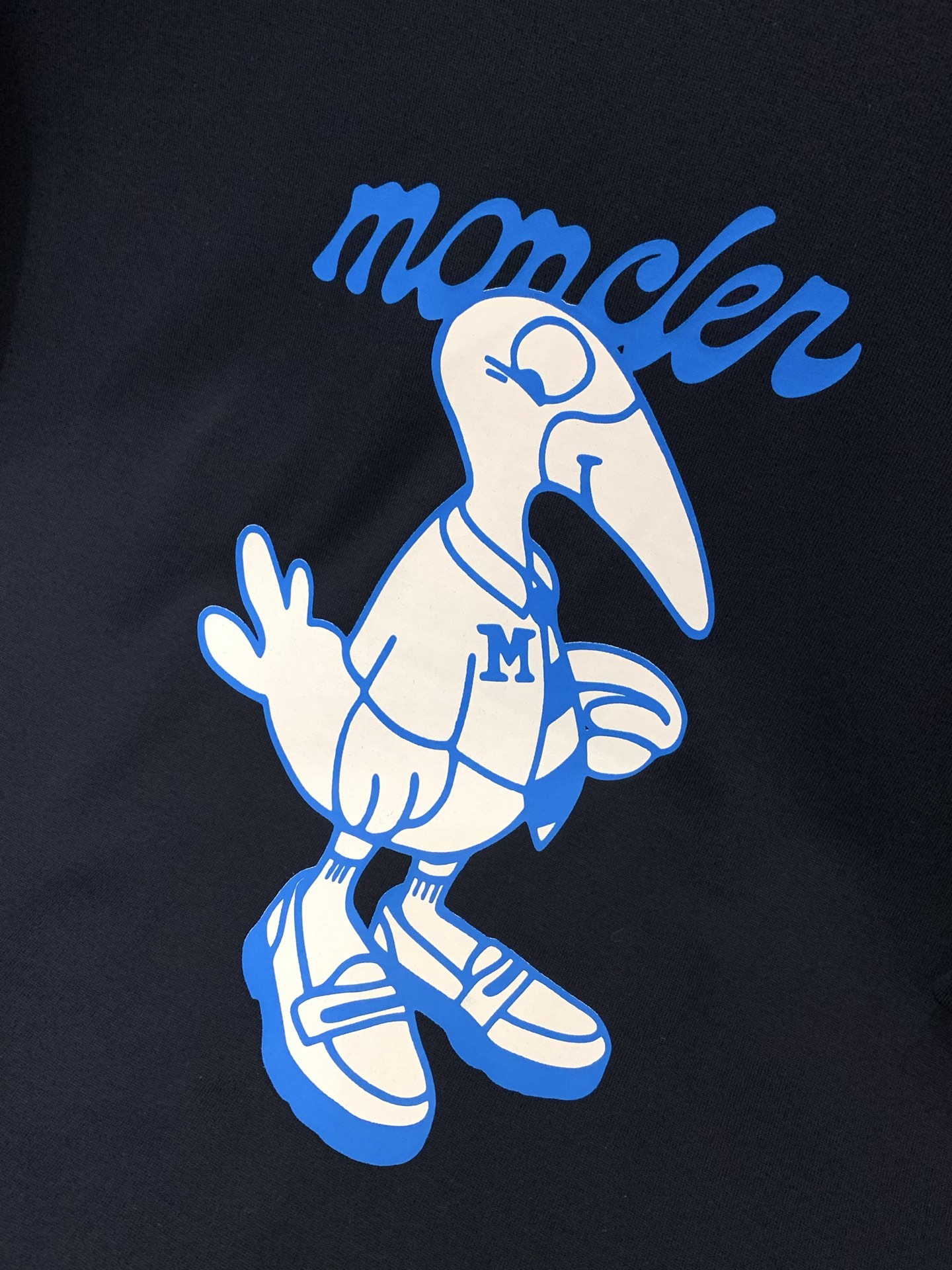 ，Moncler 蒙口，2025夏季最新品，专柜同步有售，原单狠货，时尚休闲圆领短袖T恤，上身舒适！吸睛