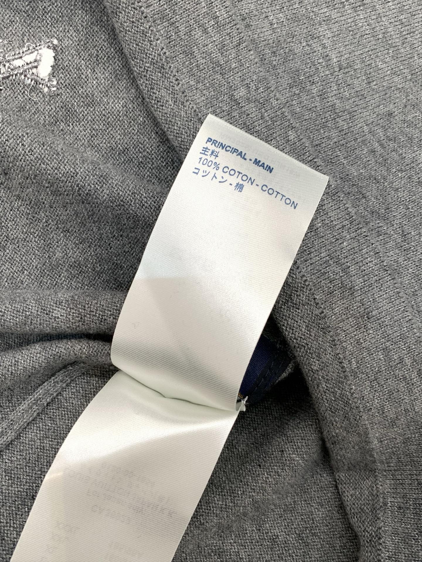 ，LouisVuitton 路易威登，2025秋季最新款，专柜同步有售，原单狠货，时尚休闲针织短袖，上身