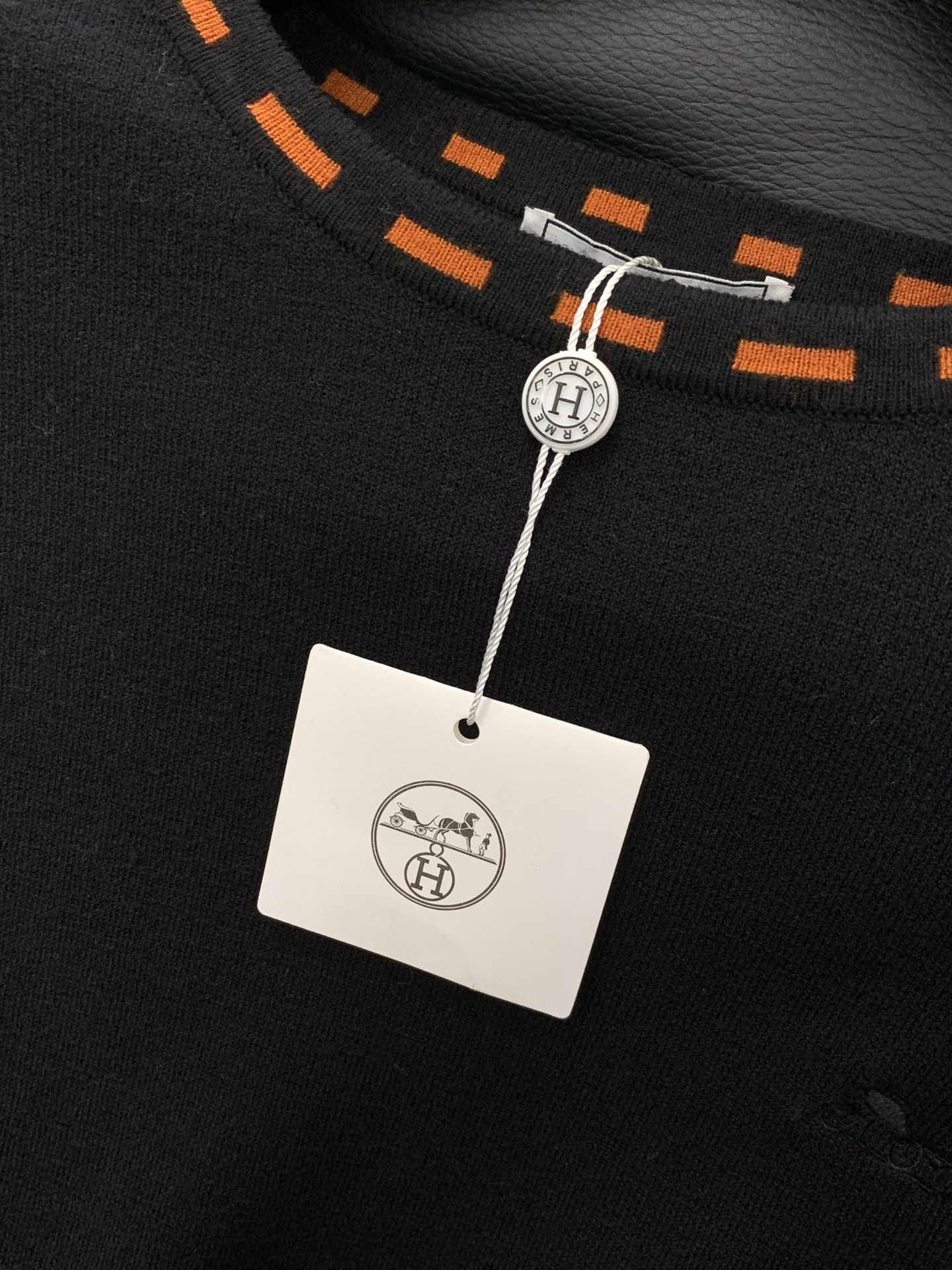 ，Hermès 爱马仕，2025冬季最新品，专柜同步有售，原单狠货，时尚休闲针织圆领毛衣，定制进口原版面