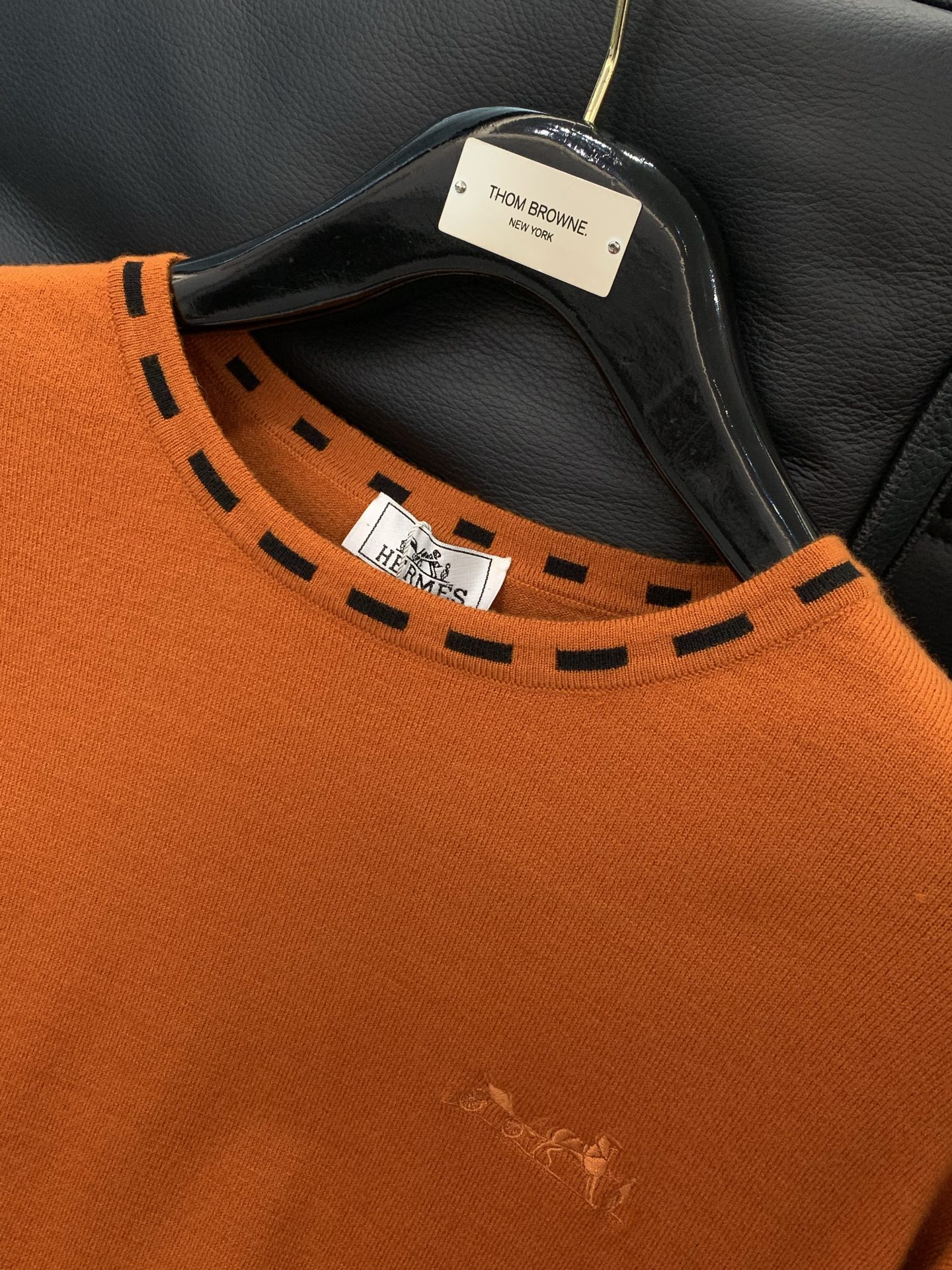 ，Hermès 爱马仕，2025冬季最新品，专柜同步有售，原单狠货，时尚休闲针织圆领毛衣，定制进口原版面