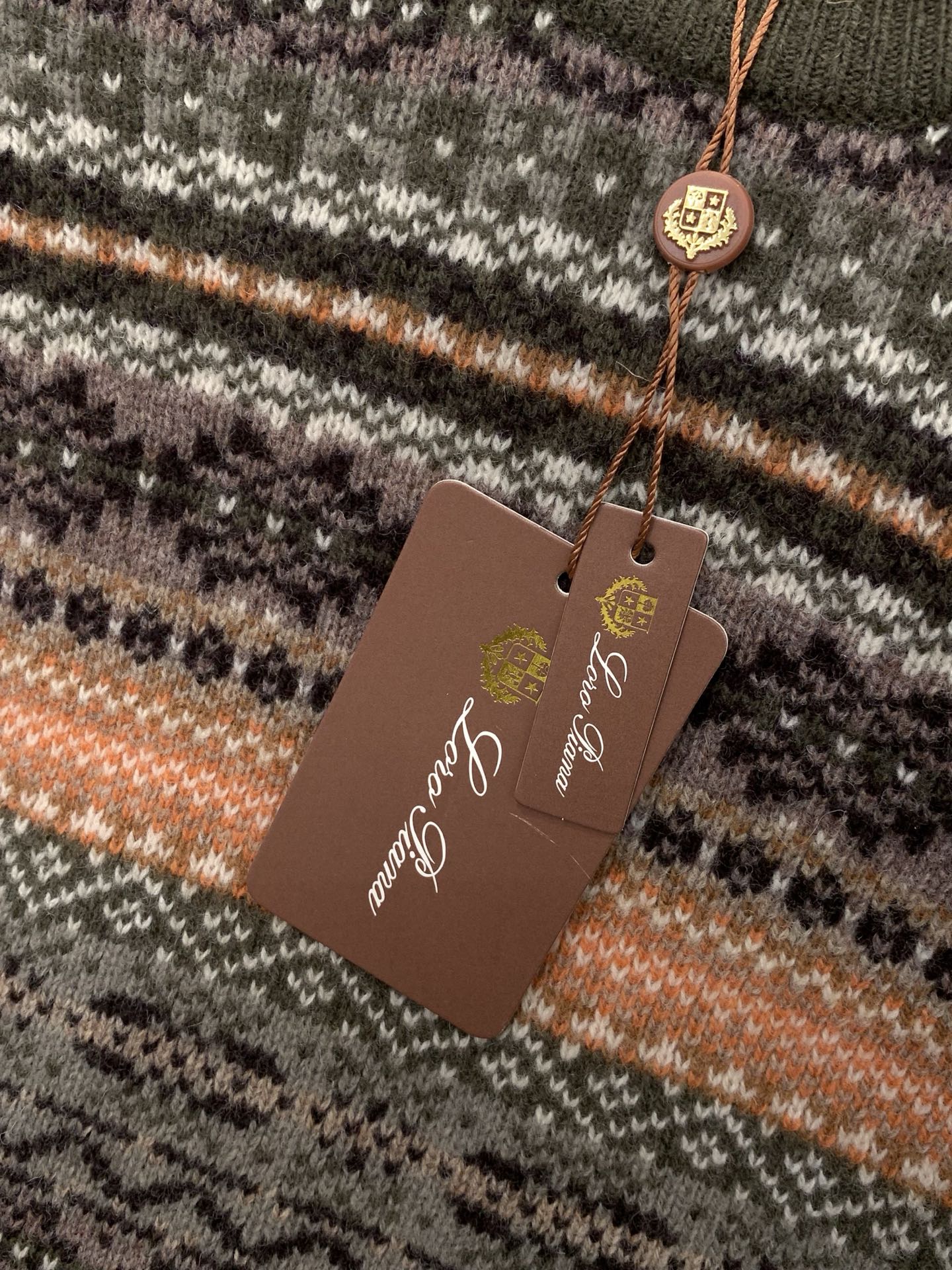 ，lp🆕(Loro Piana )， 2025冬季新品，时尚休闲针织羊毛🐏毛衣，采用进口原版面料，顶级针