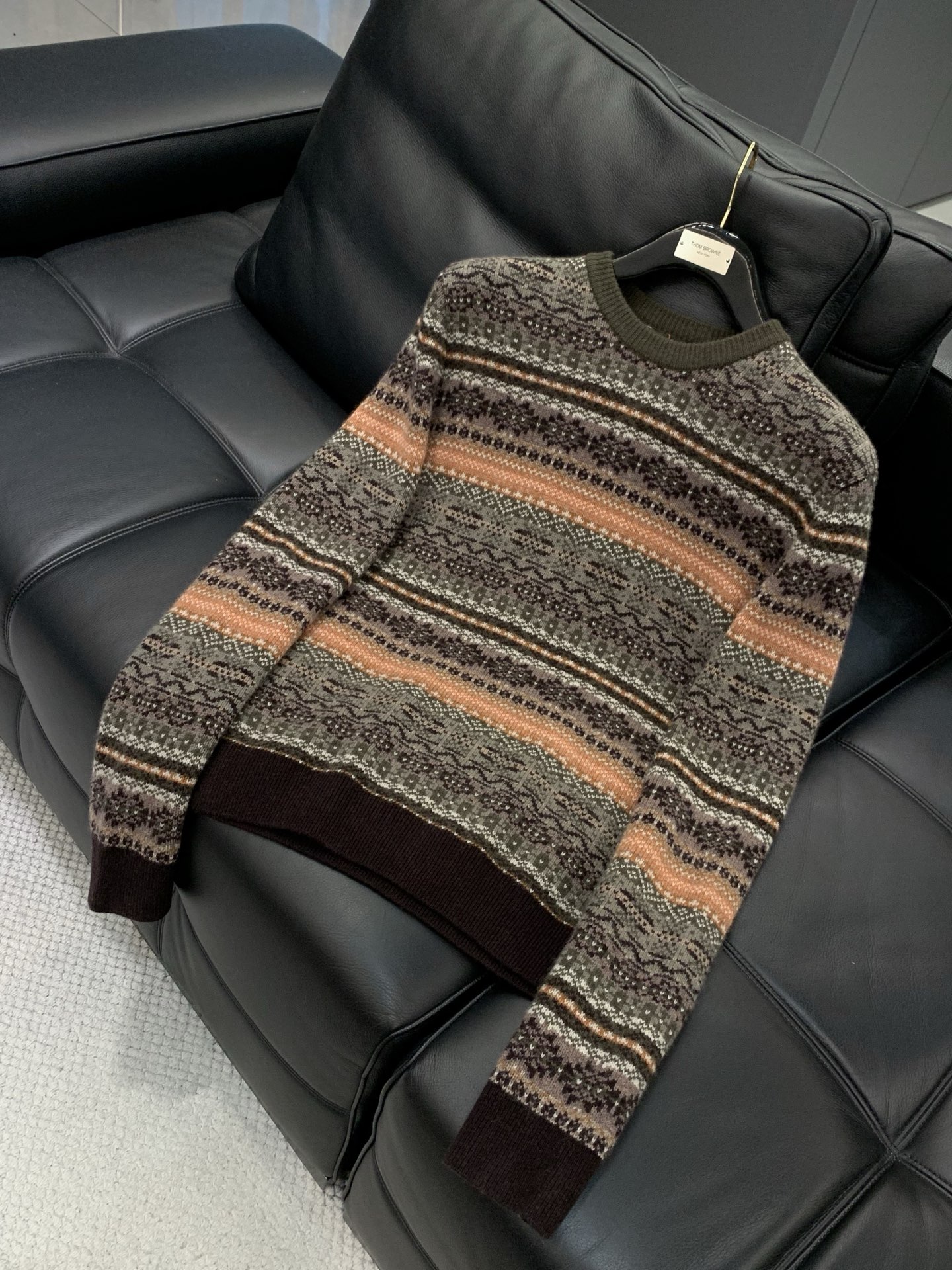 ，lp🆕(Loro Piana )， 2025冬季新品，时尚休闲针织羊毛🐏毛衣，采用进口原版面料，顶级针