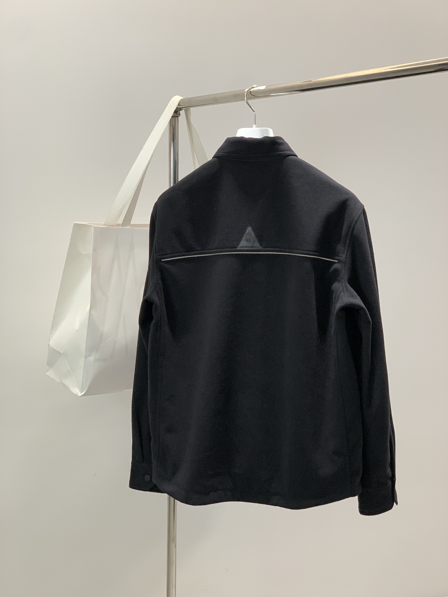 ，蒙口 工装系 进口摇粒绒 谁穿谁舒服！！法系户外系列….mon家顶尖结构户外设计….对工艺的巨大考验！