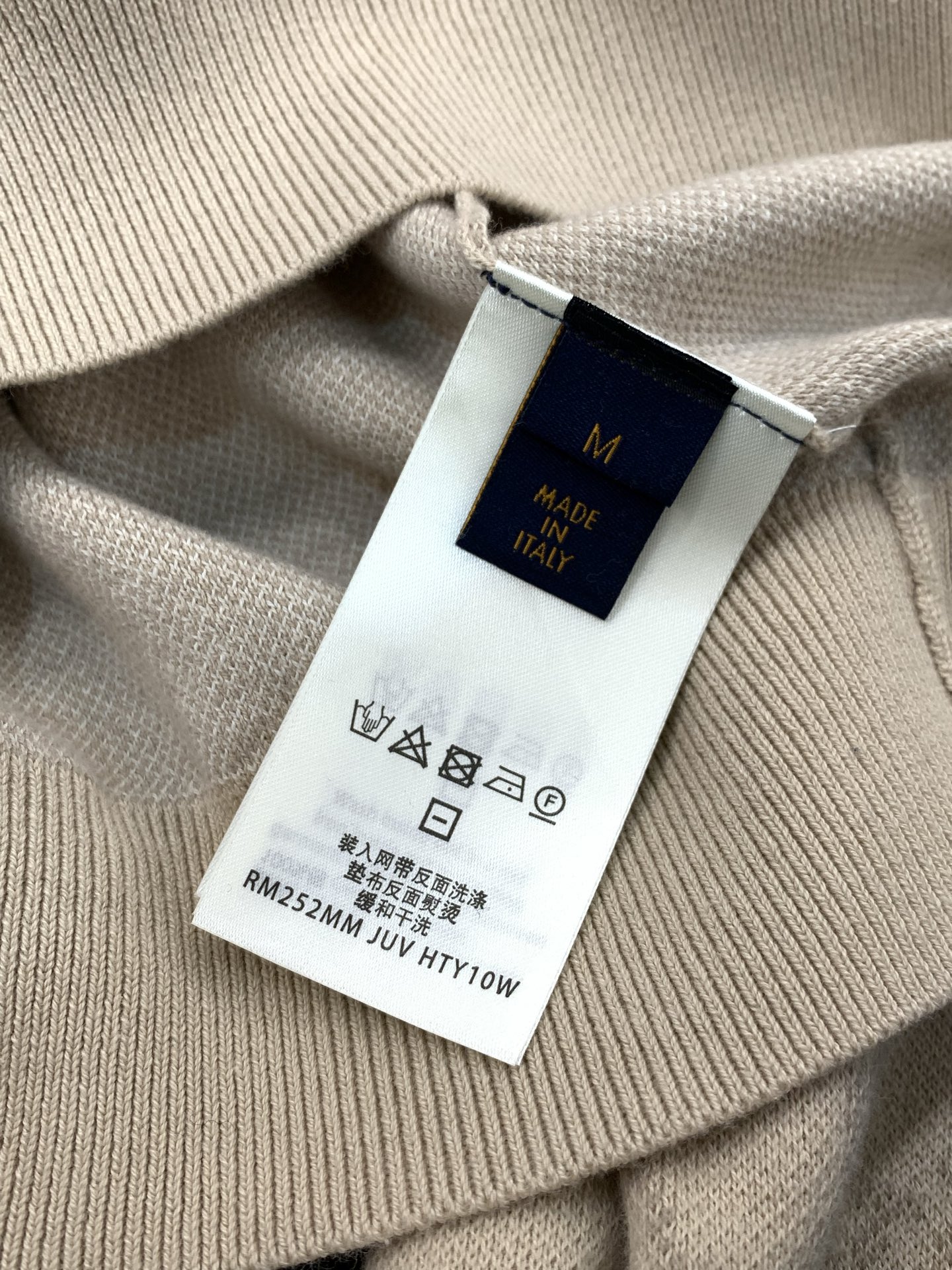 🌾，，LouisVuitton 路易威登，2025冬季最新款，专柜同步有售，原单狠货，时尚休闲圆领针织毛